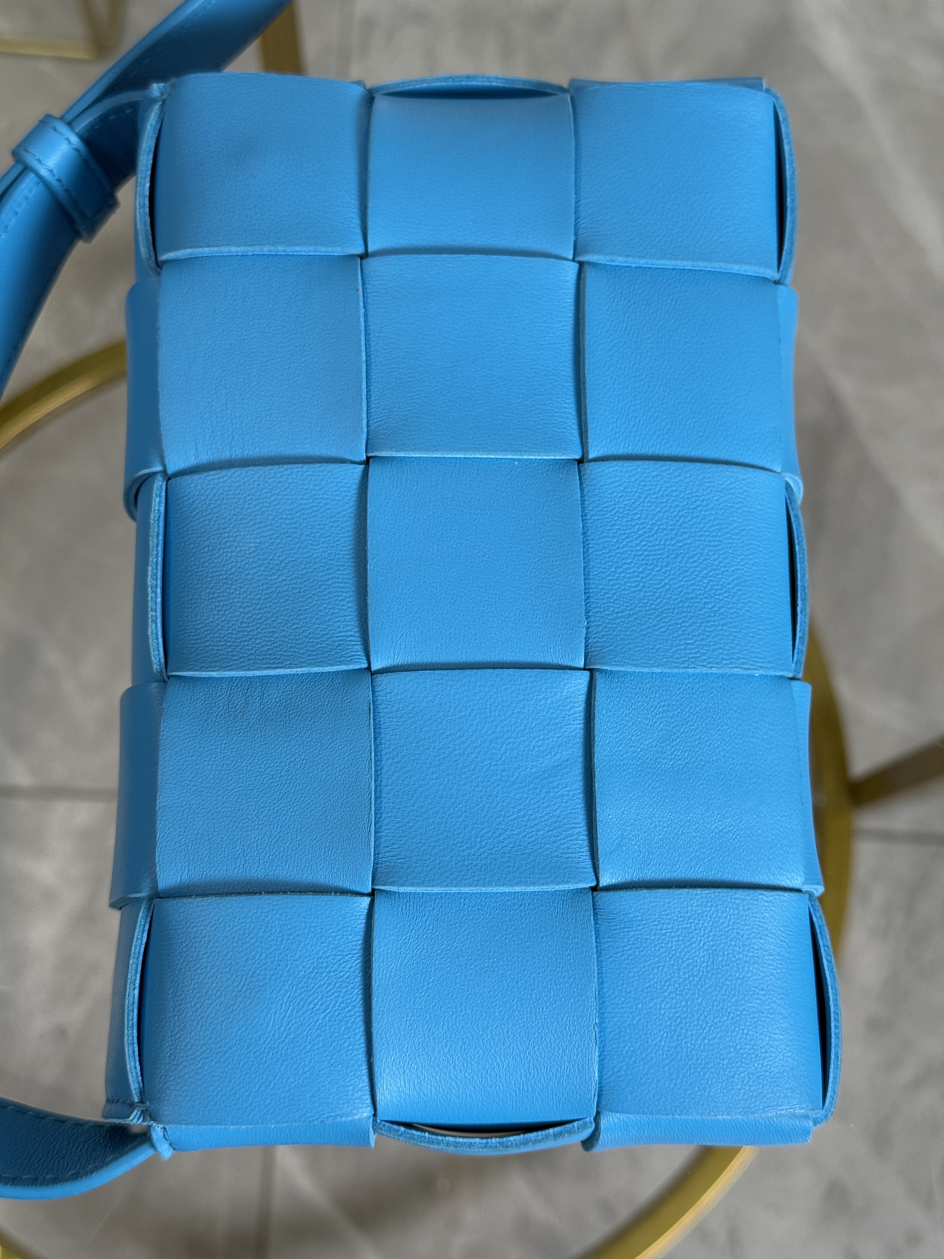 Bottega Veneta Cassette Small Sin Uso