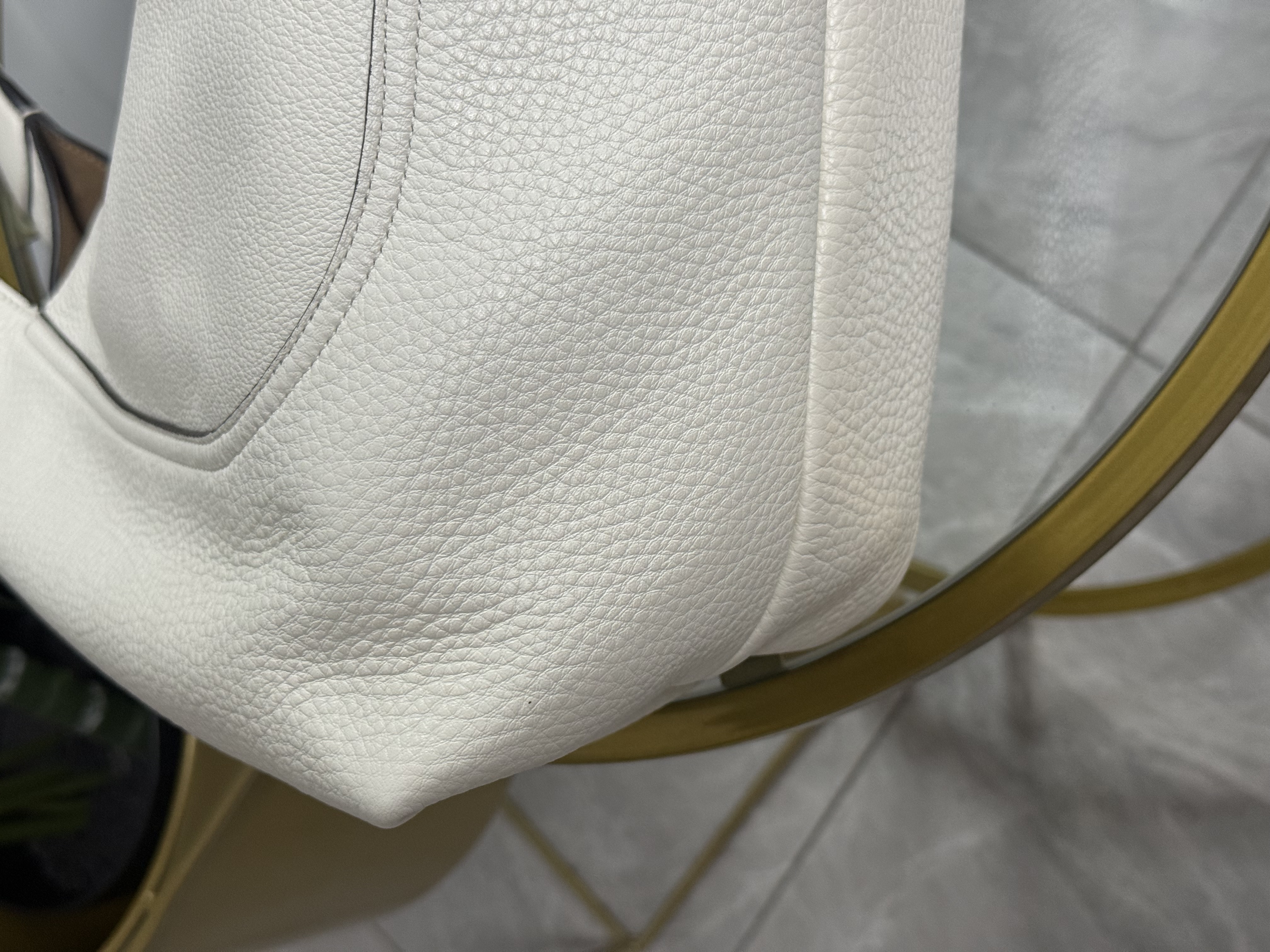 Gucci Softbit Sin Uso