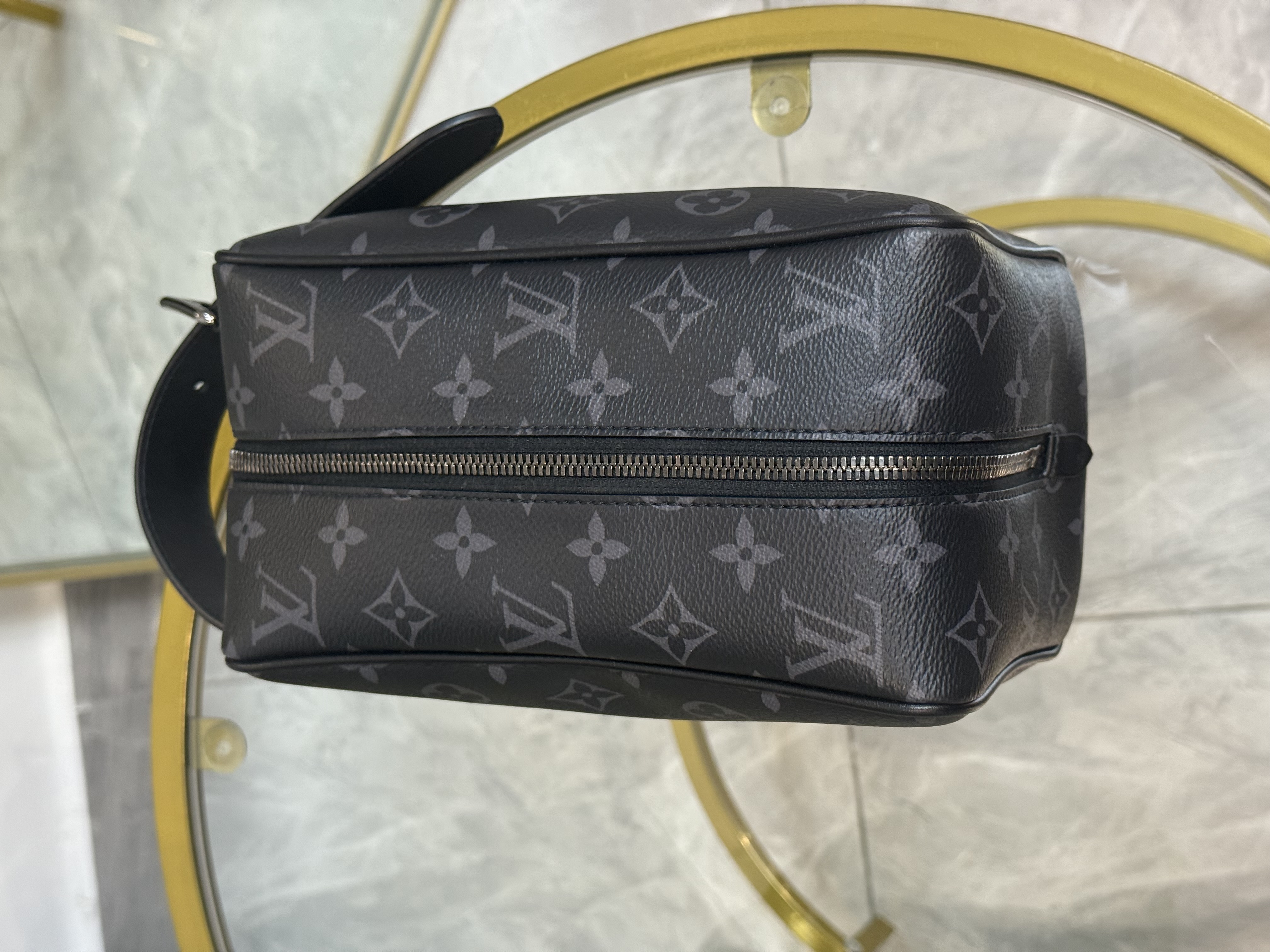 Louis Vuitton Locker Graphite