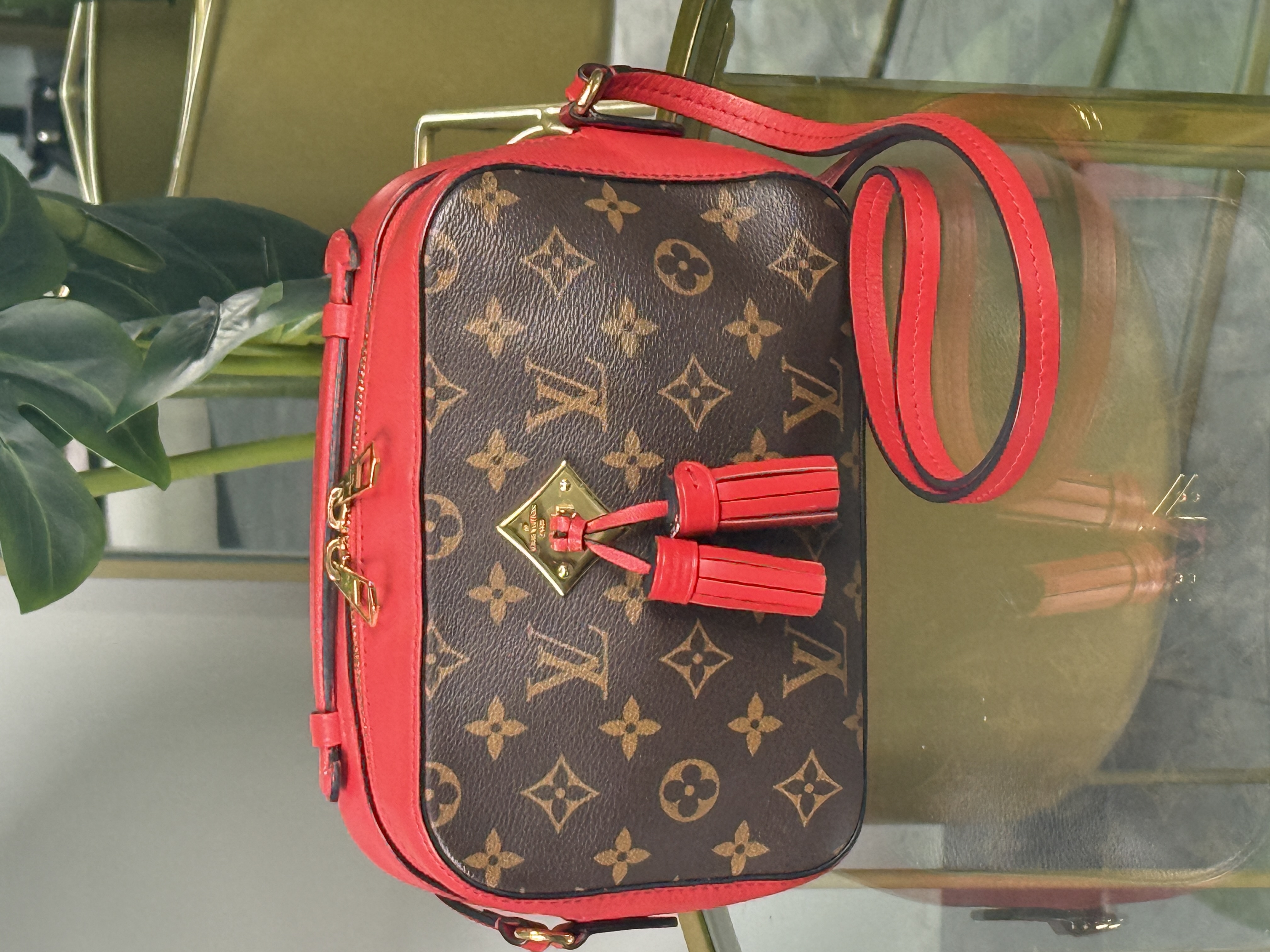 Louis Vuitton Crossbody 