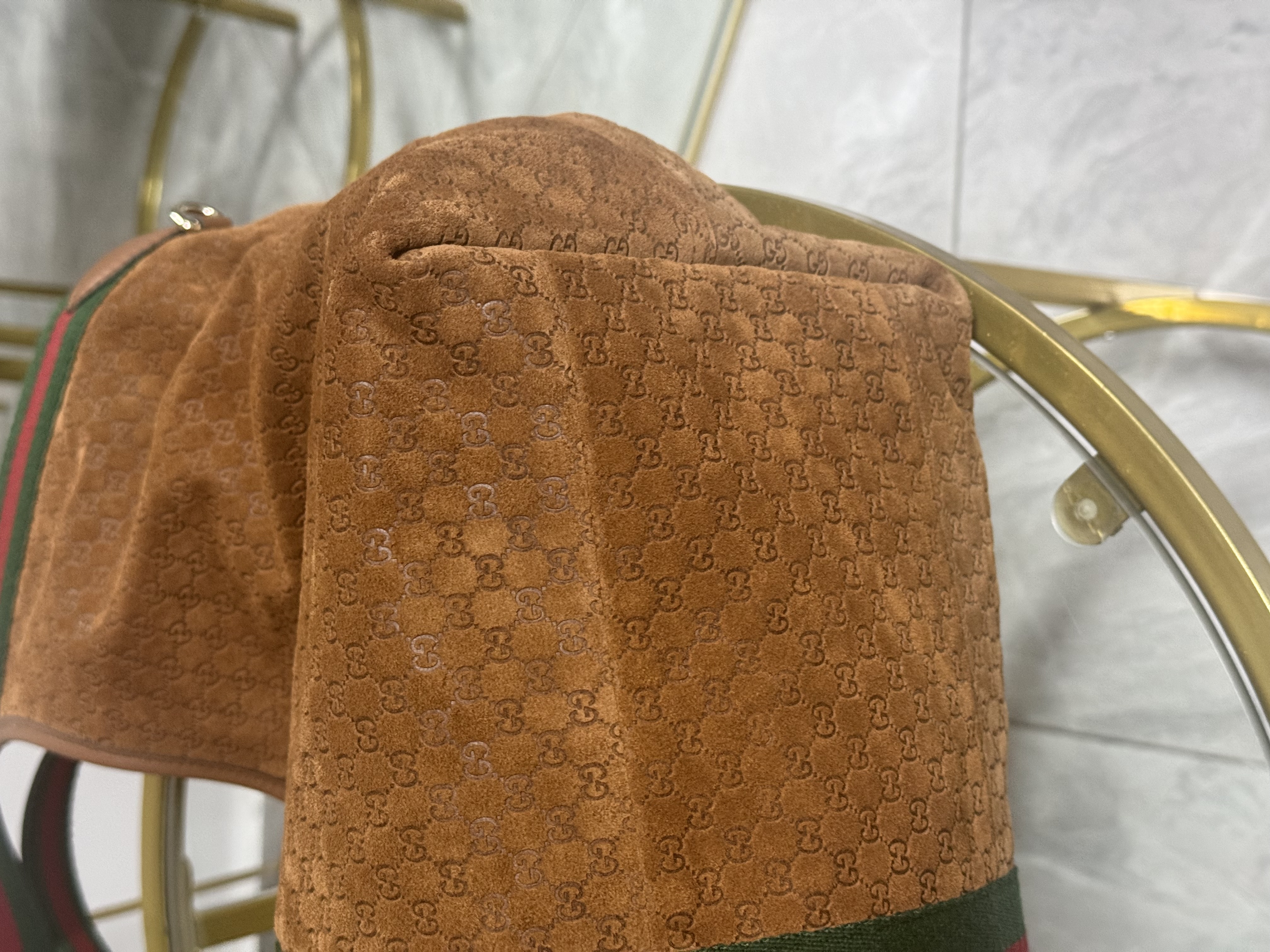 Gucci Giglio Tote Sin Uso