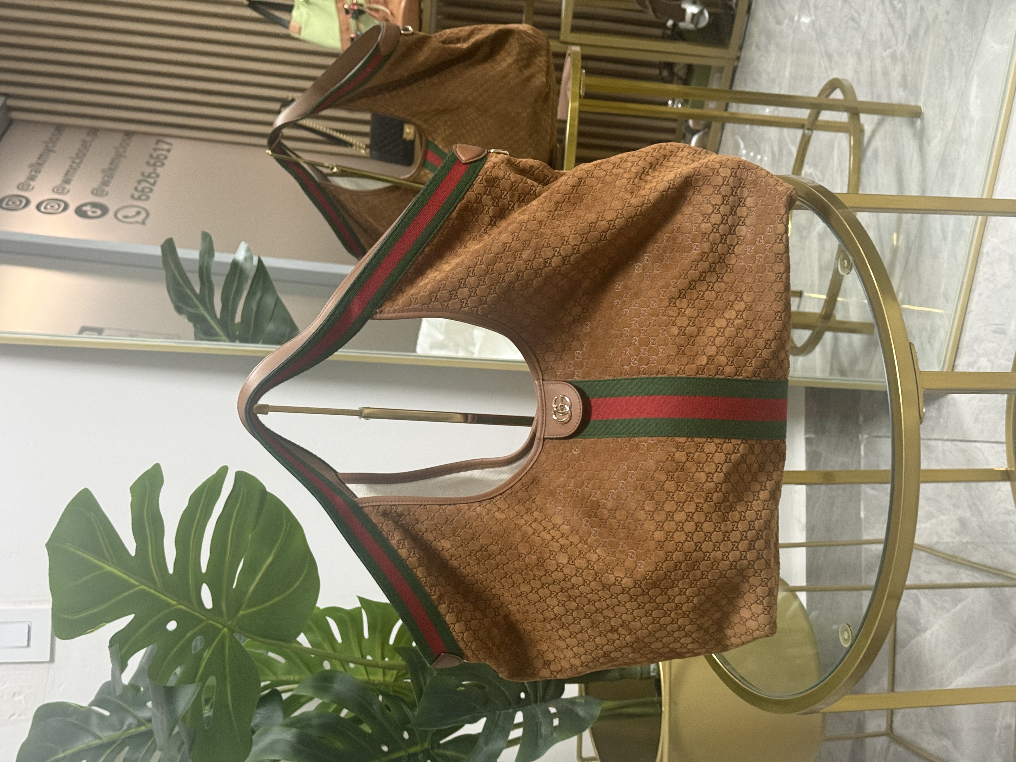 Gucci Giglio Tote Sin Uso