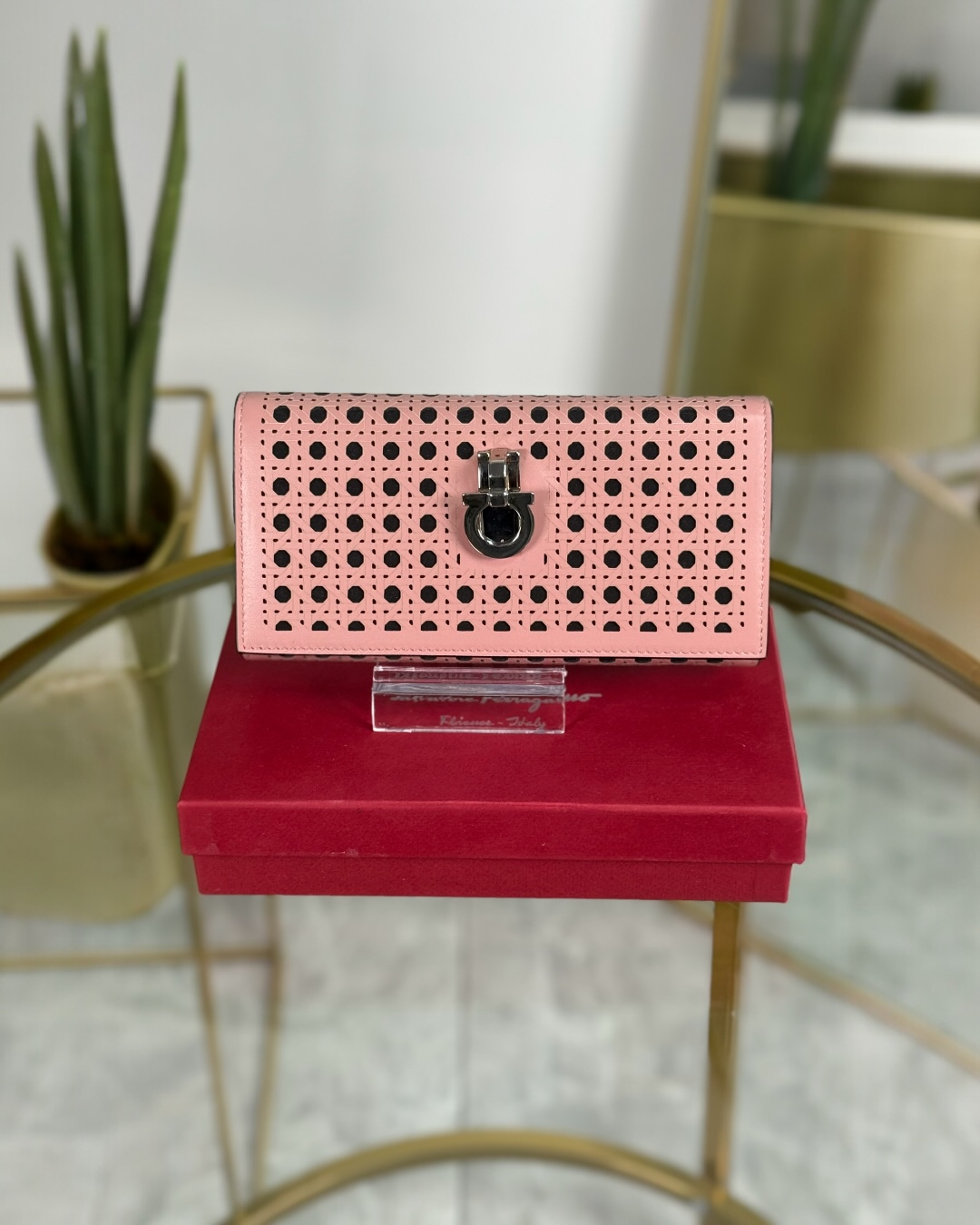 Ferragamo Wallet Sin Uso