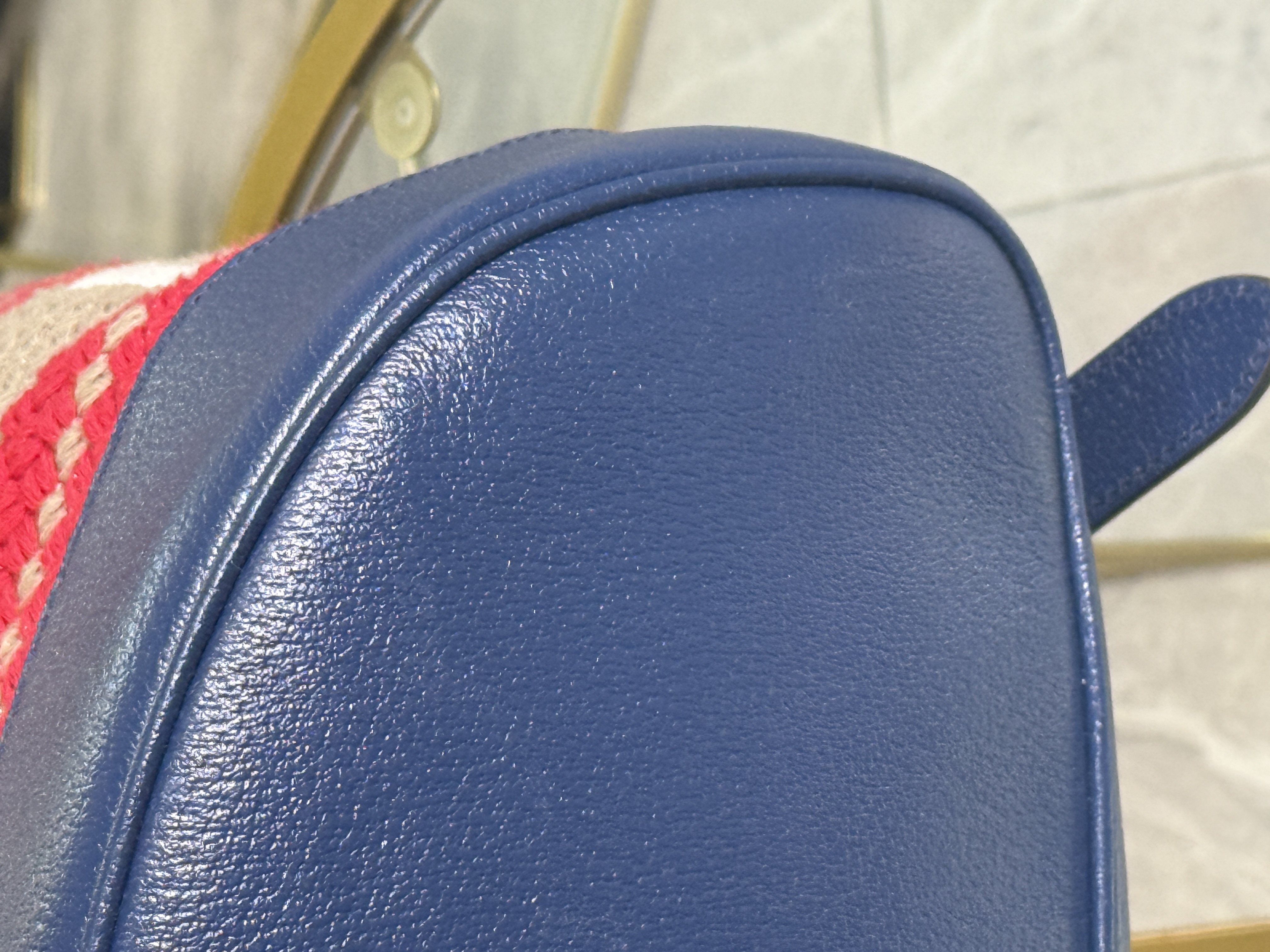 Gucci Backpack Sin Uso