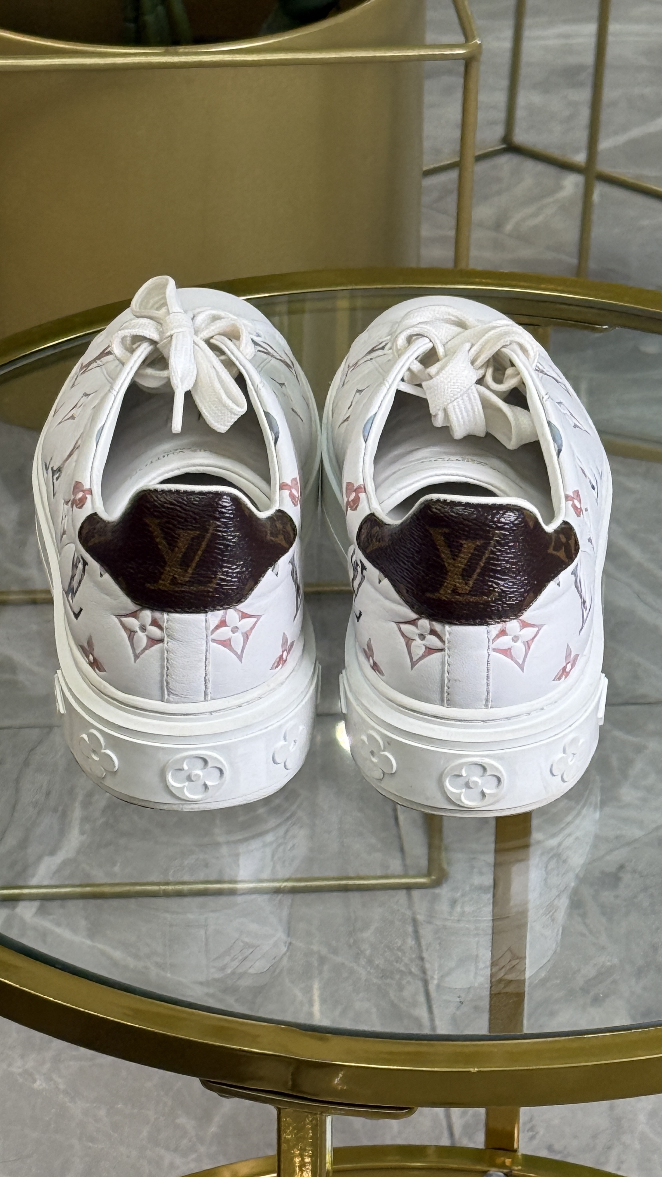 Louis Vuitton Sneakers Talla 39 (8.5)