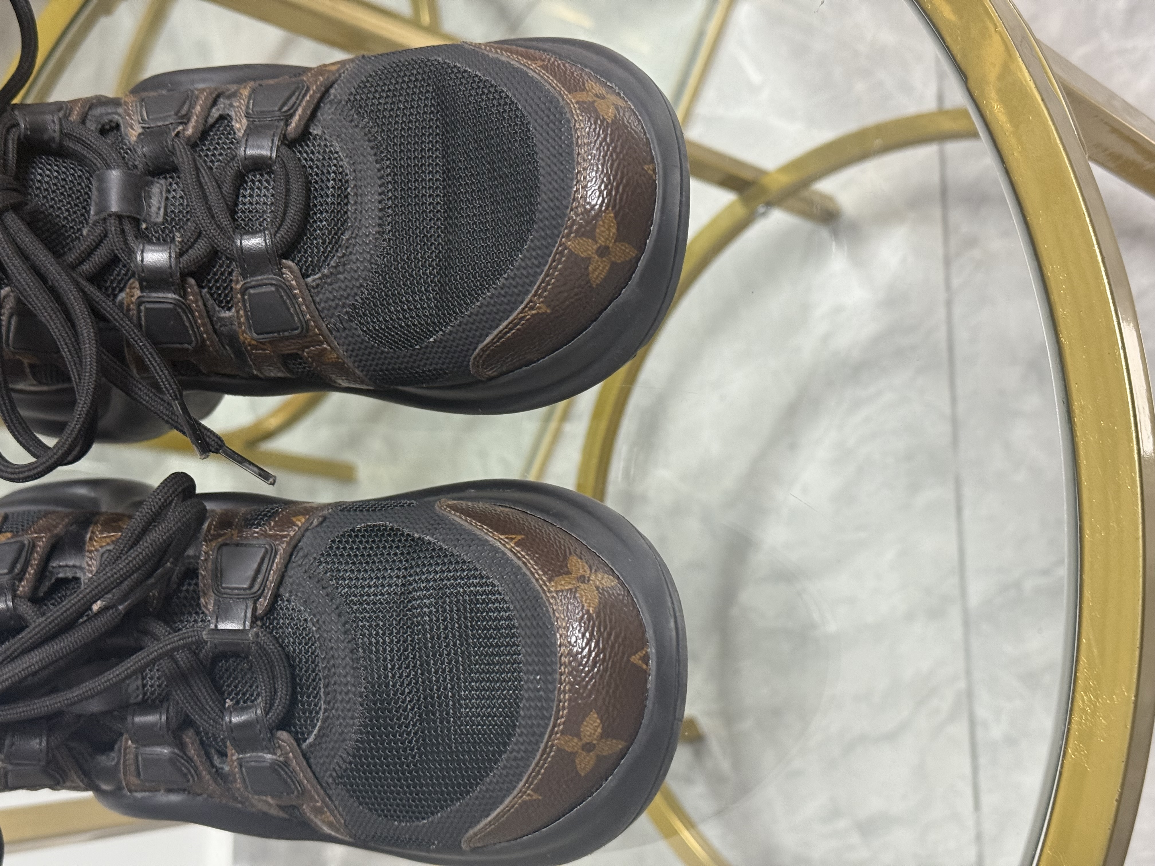 Louis Vuitton Zapatillas Talla 39