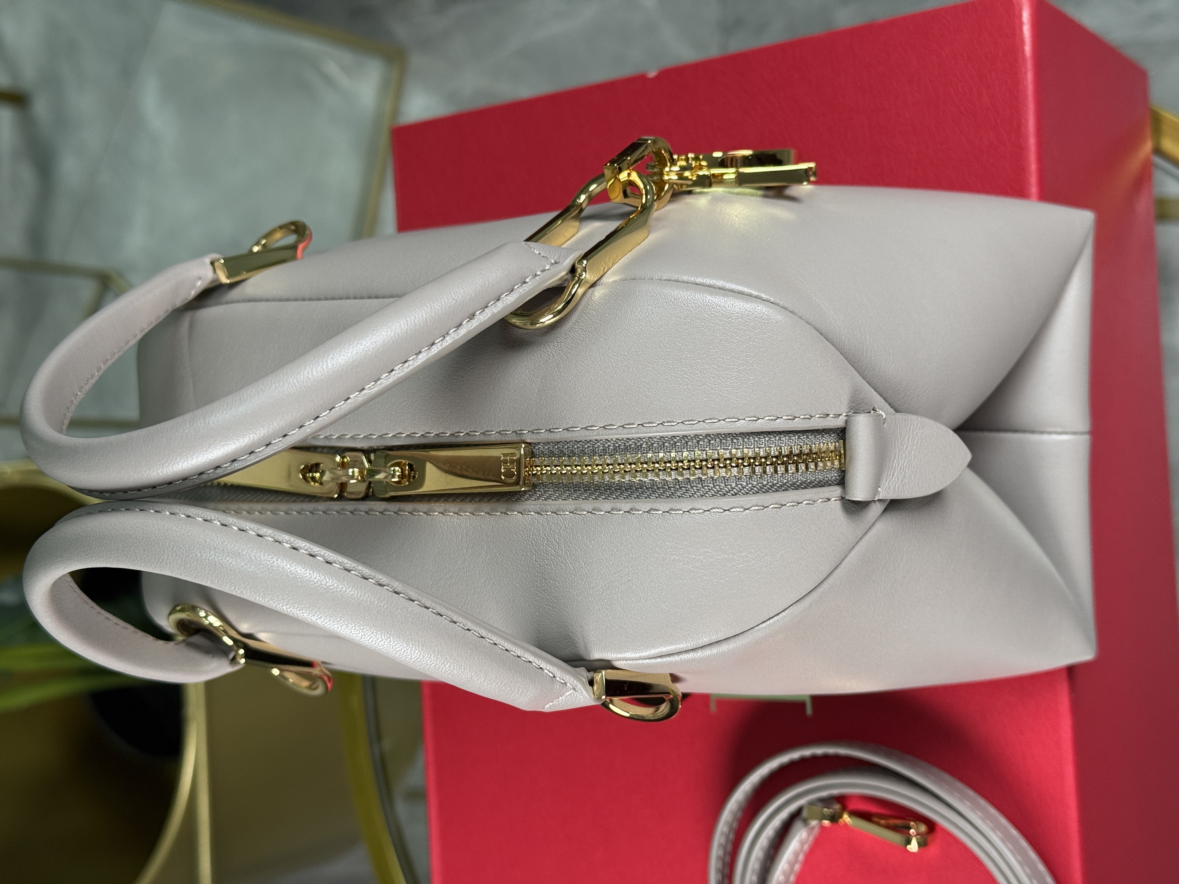 Carolina Herrera Sin Uso