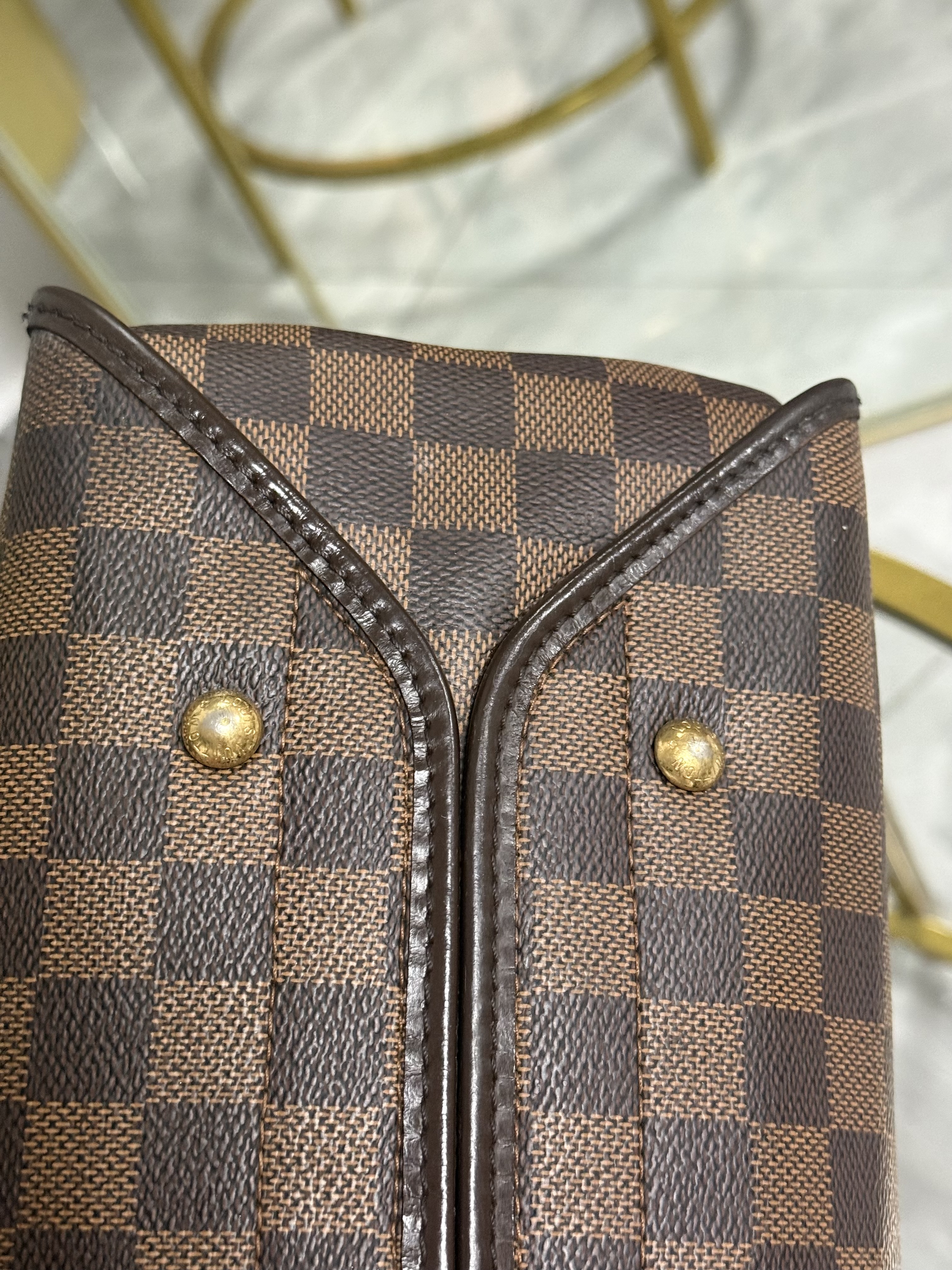 Louis Vuitton Crossbody 