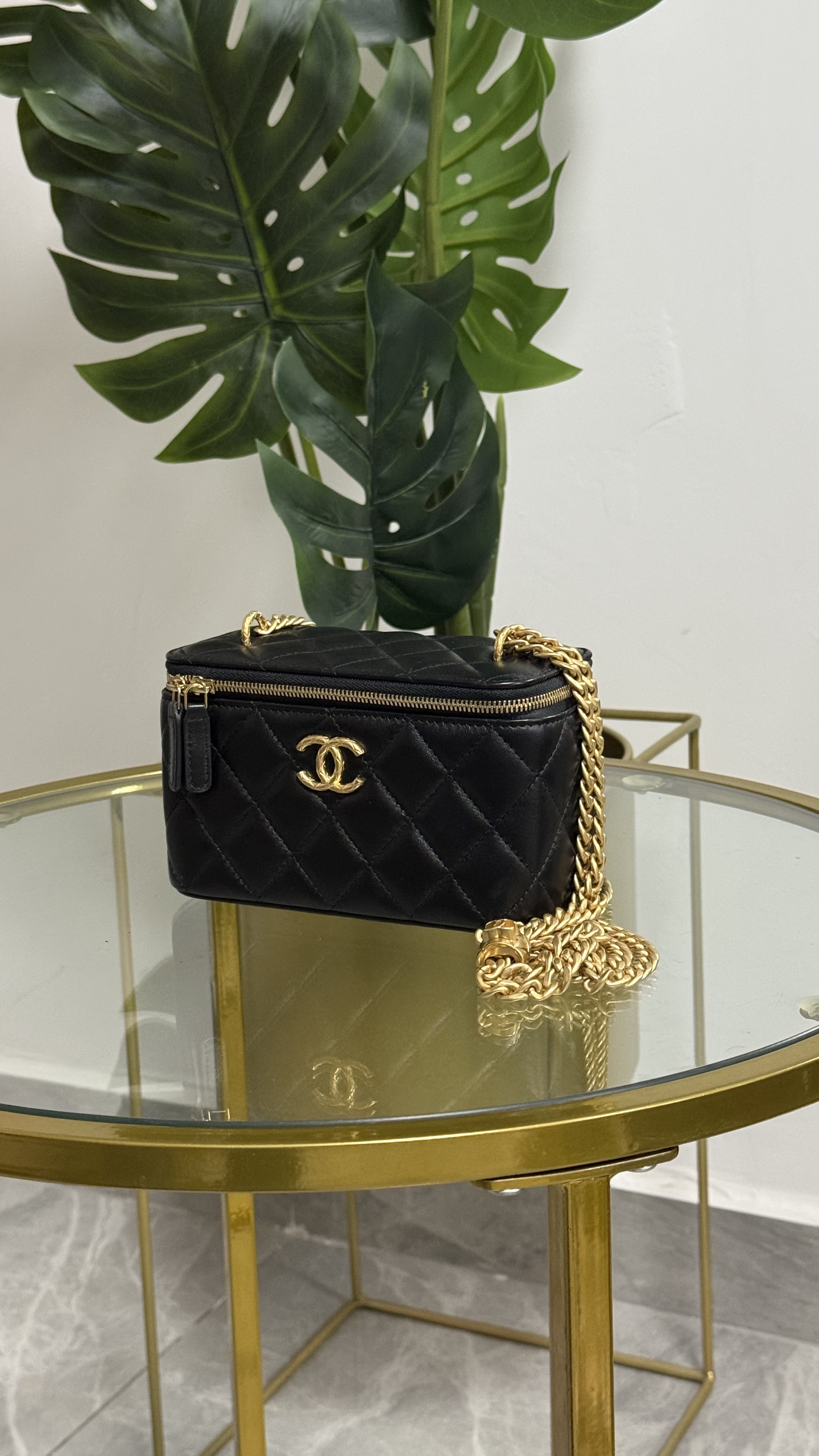 Chanel Vanity Coco Crush