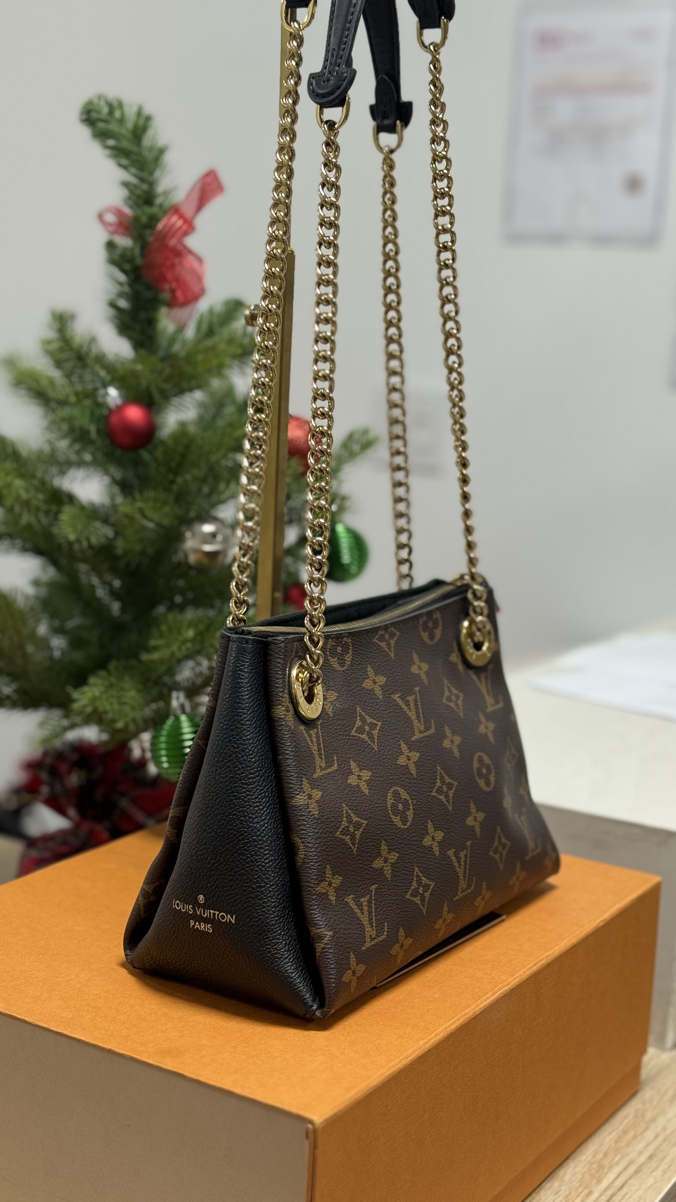 Louis Vuitton Monograma con Negro 