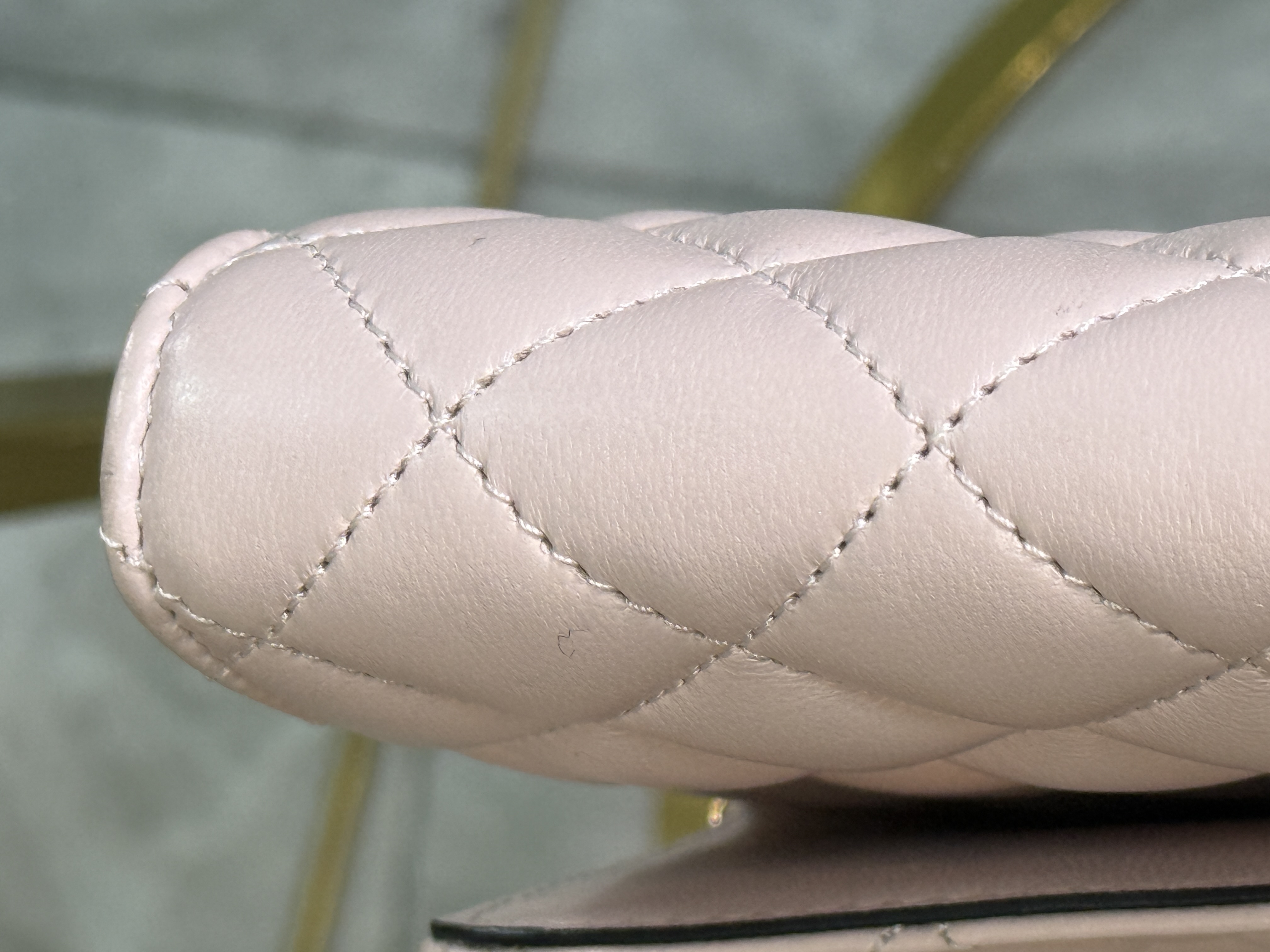 Versace Acolchada Soft Pink