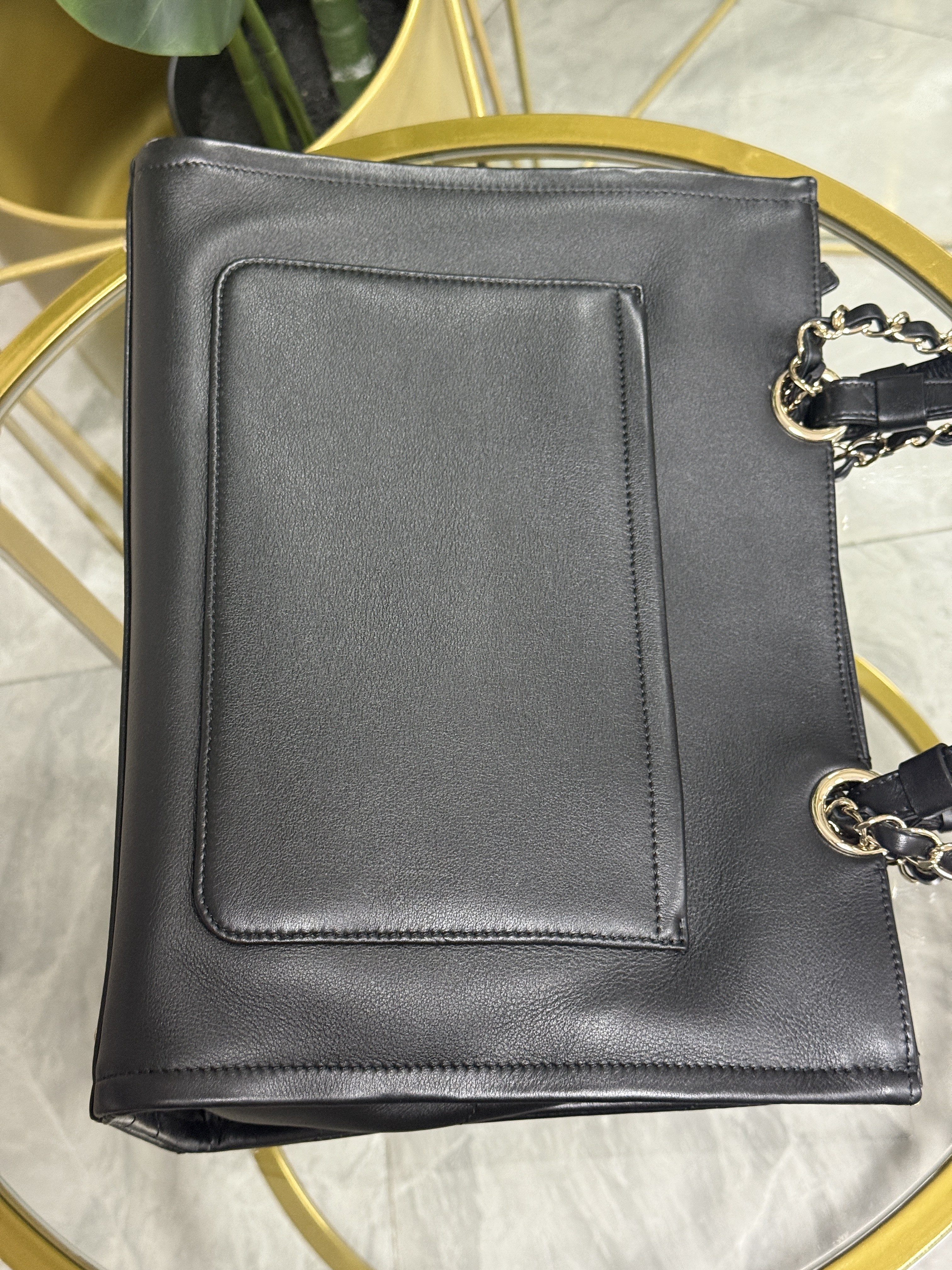 Chanel Tote 