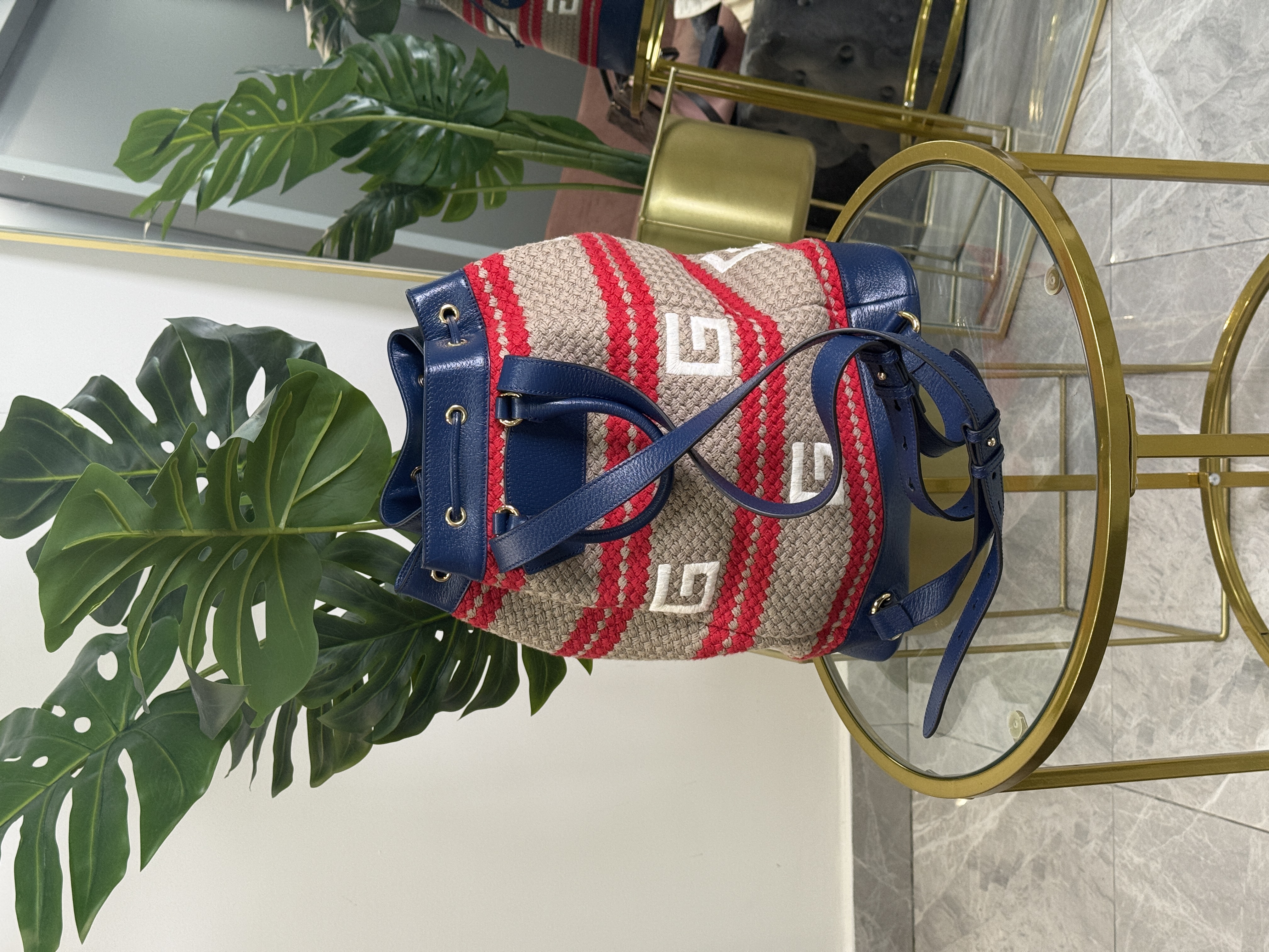 Gucci Backpack Sin Uso