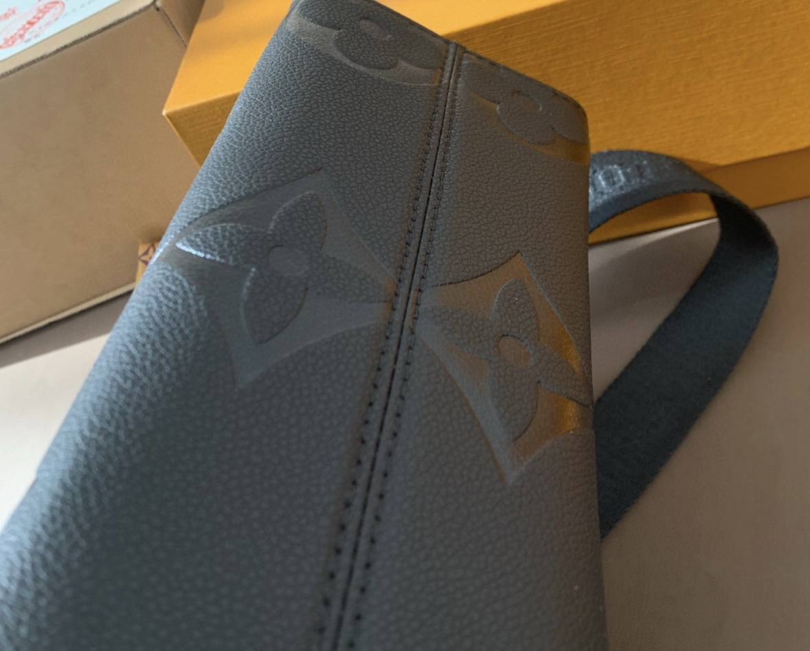 LV Inspired On the Go MM Handbag - Black