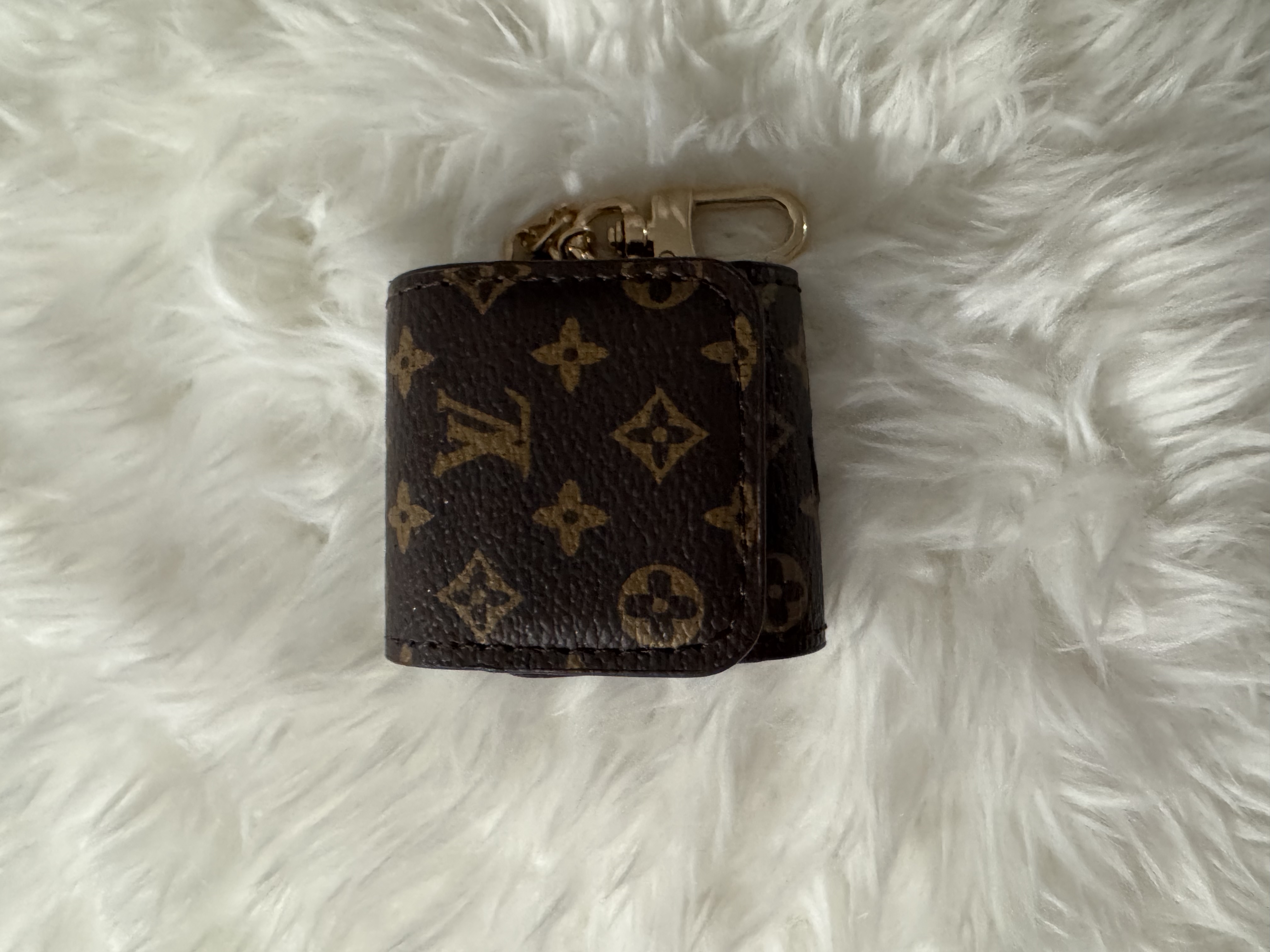 Air pod Luxury Holder