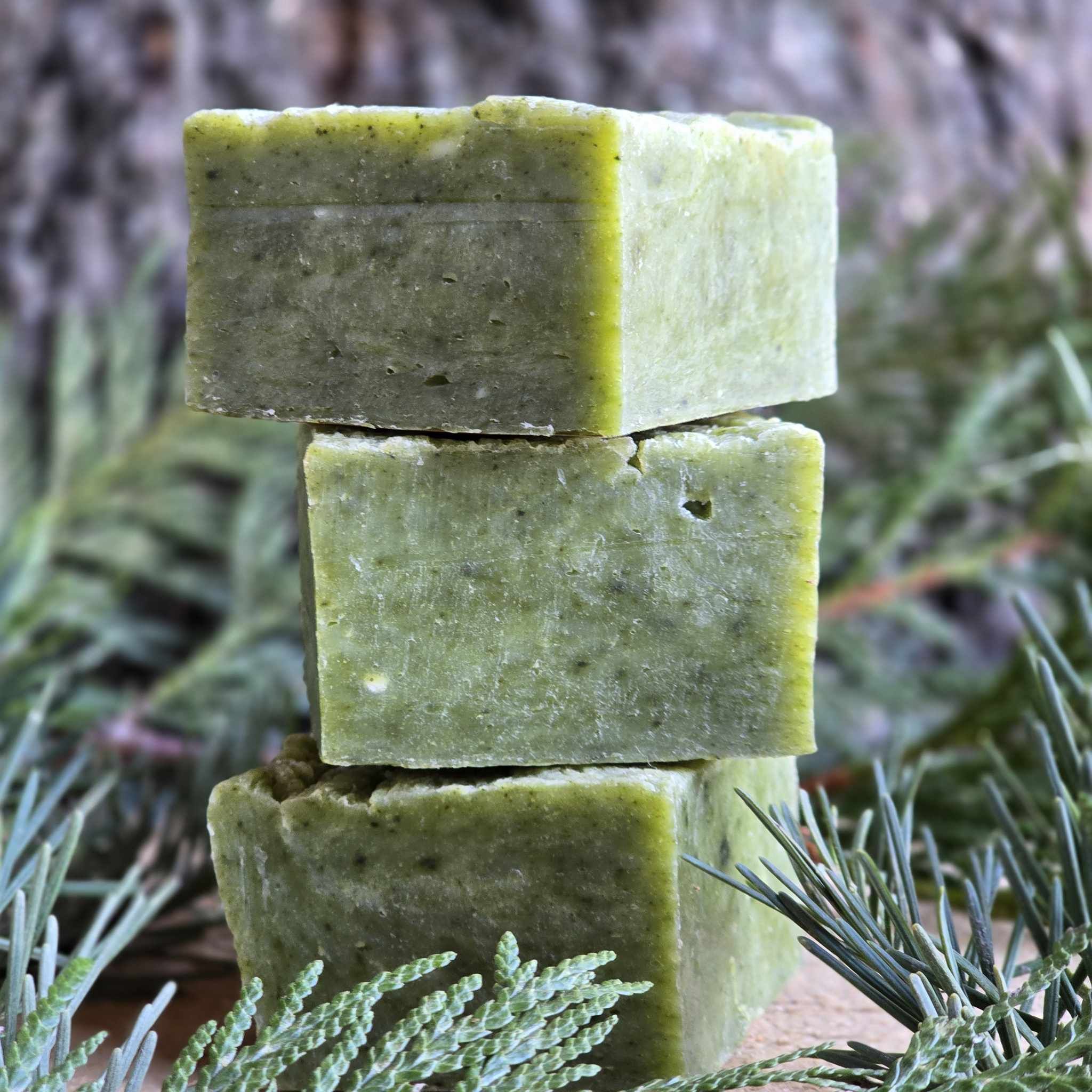 Fir Needle, Cedarwood, Spruce