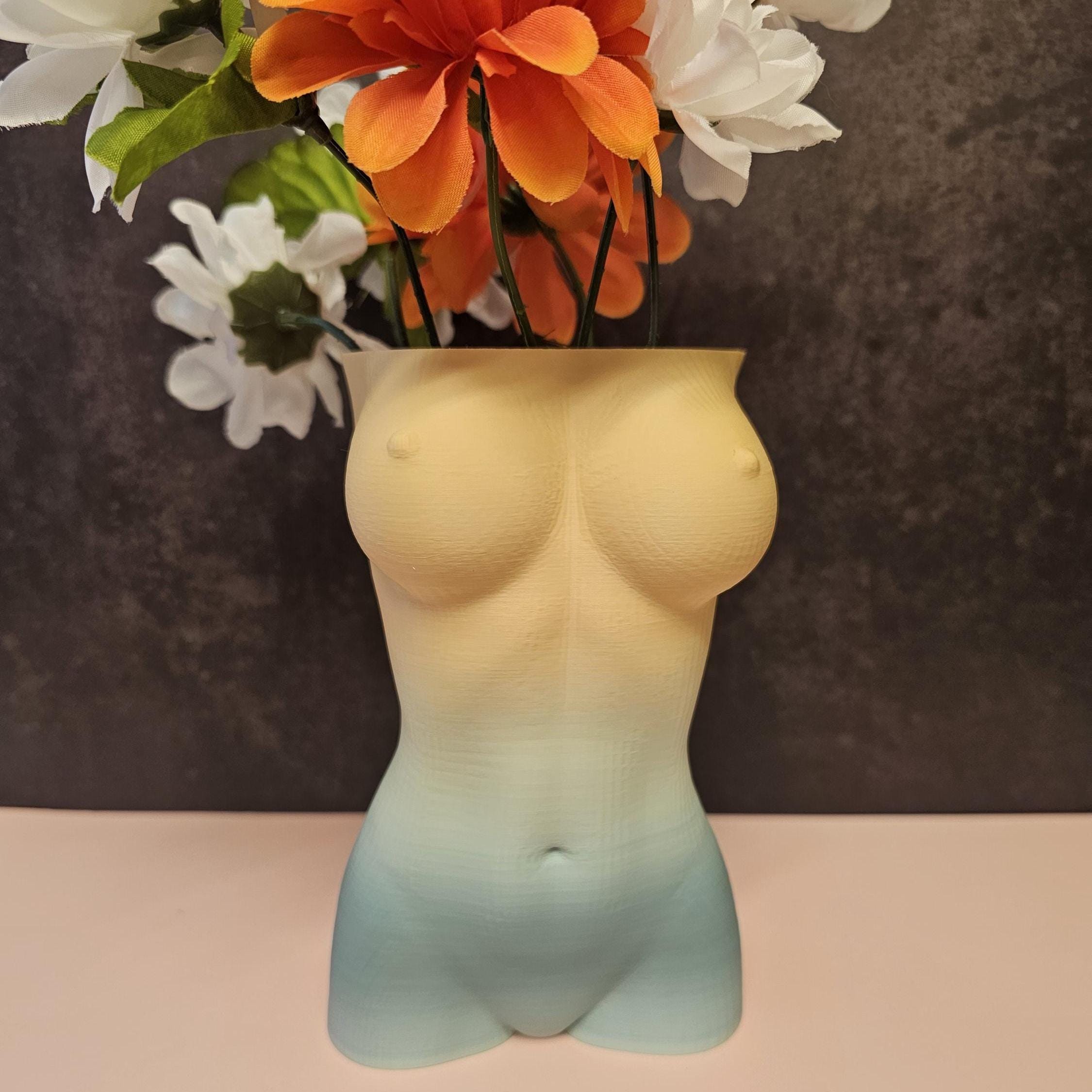 Elegant Luna Goddess Vase: Modern 3D Printed Pastel Torso Sculpture for Home Decor