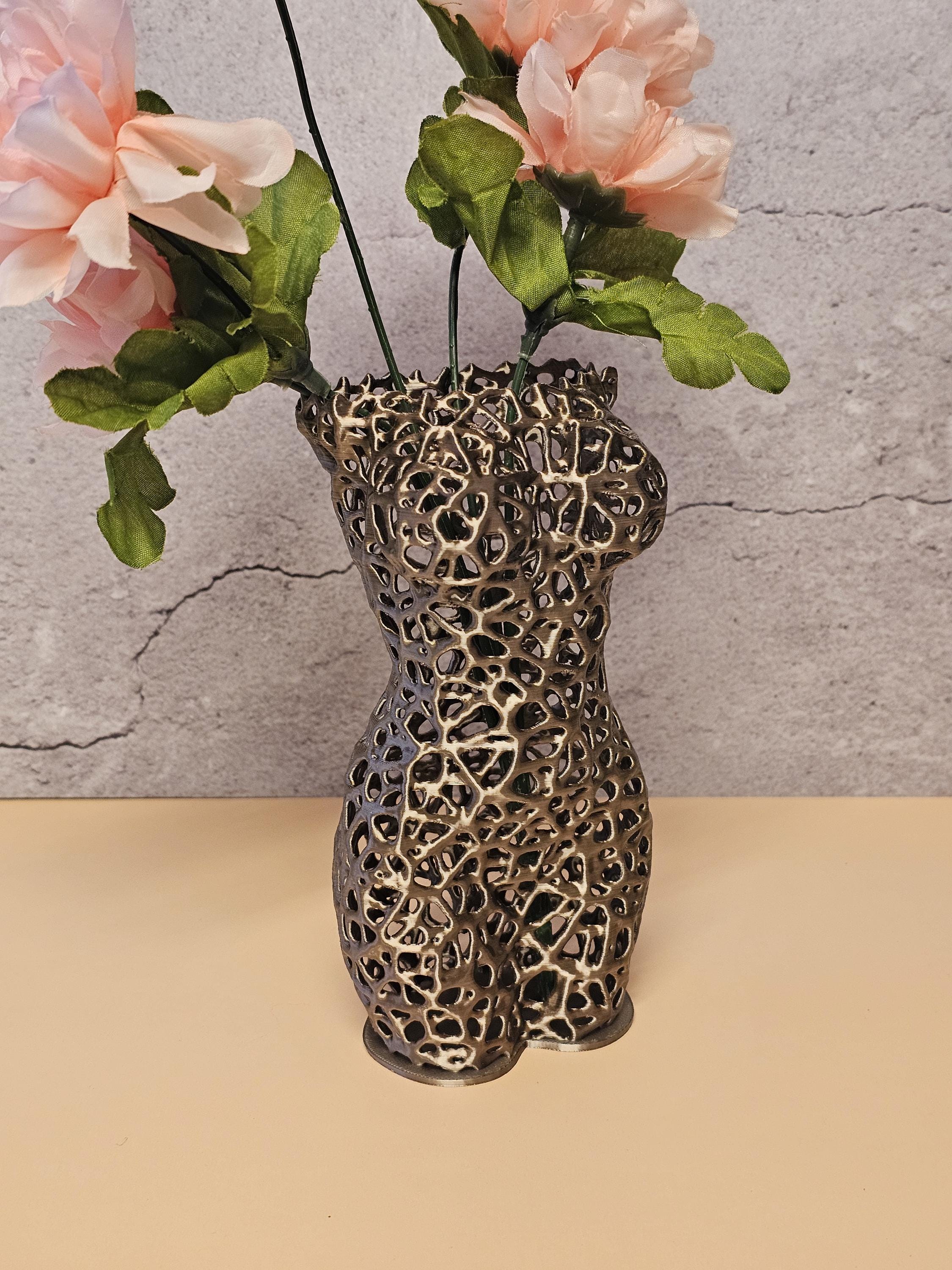 Antique Gold Female Torso Vase: 3D Printed Voronoi Sculpture