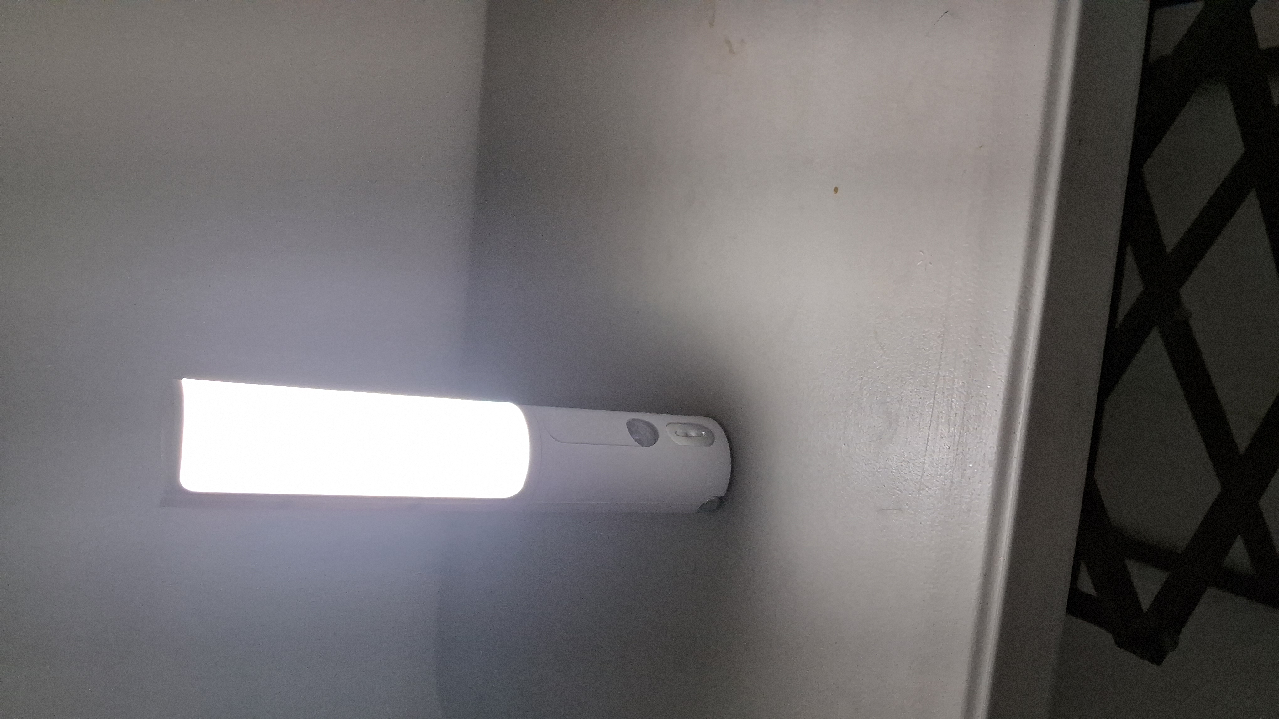 Smart Motion Sensor Wall Light