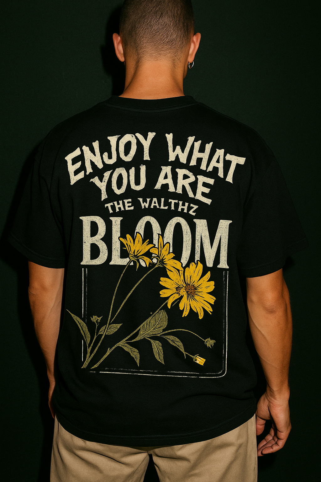 CAMISETA 'Bloom' MINIMALISTA