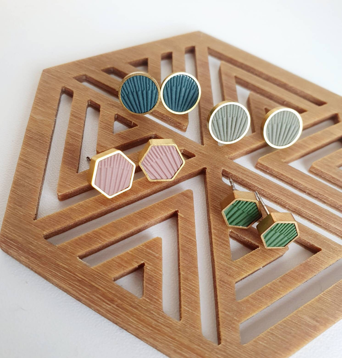 ohrstecker structure wabe Indigo