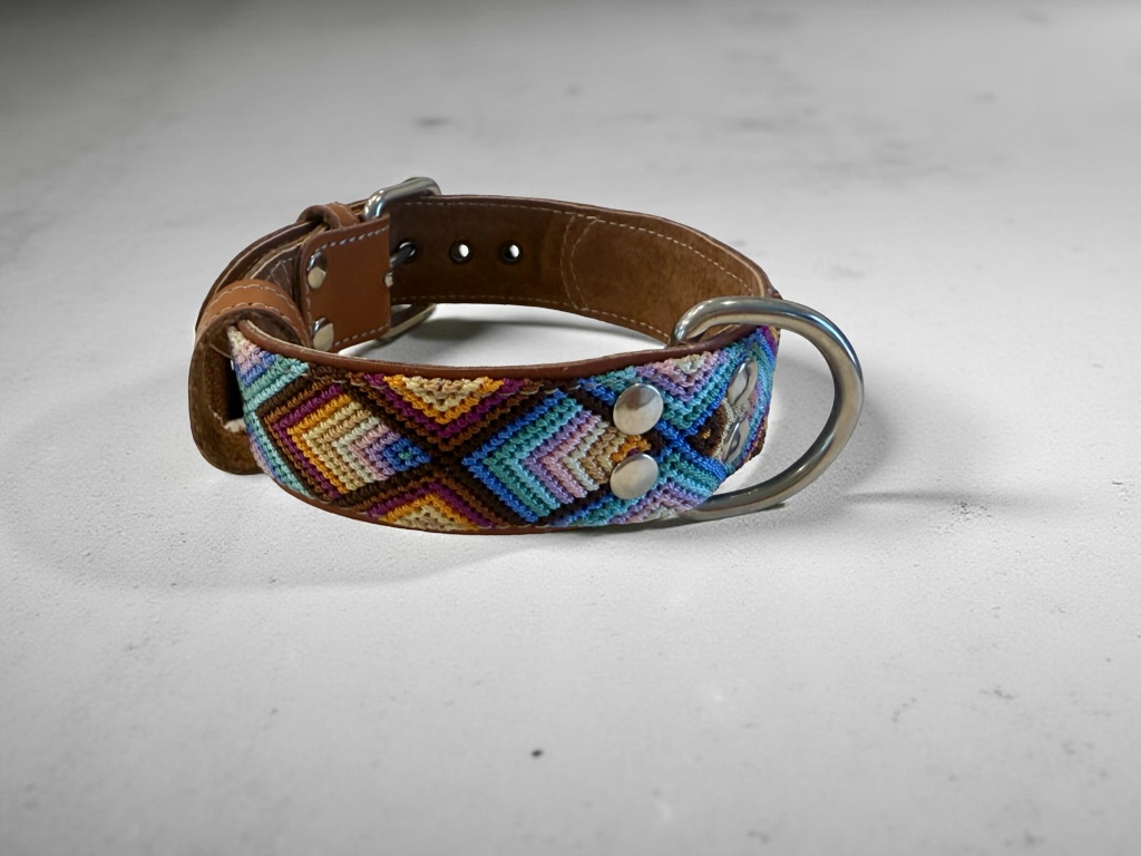 Pastel Collar