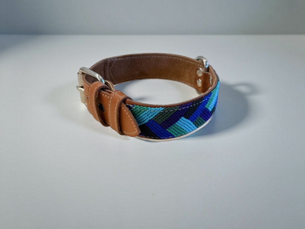 Mack Collar