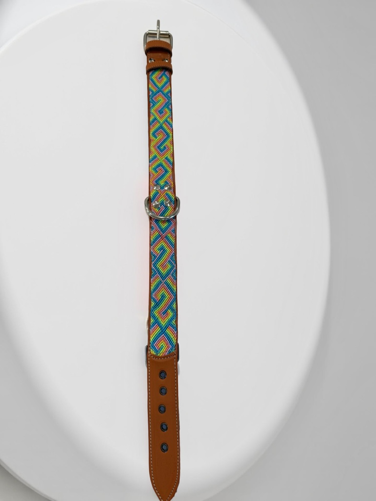 Azzuro Collar