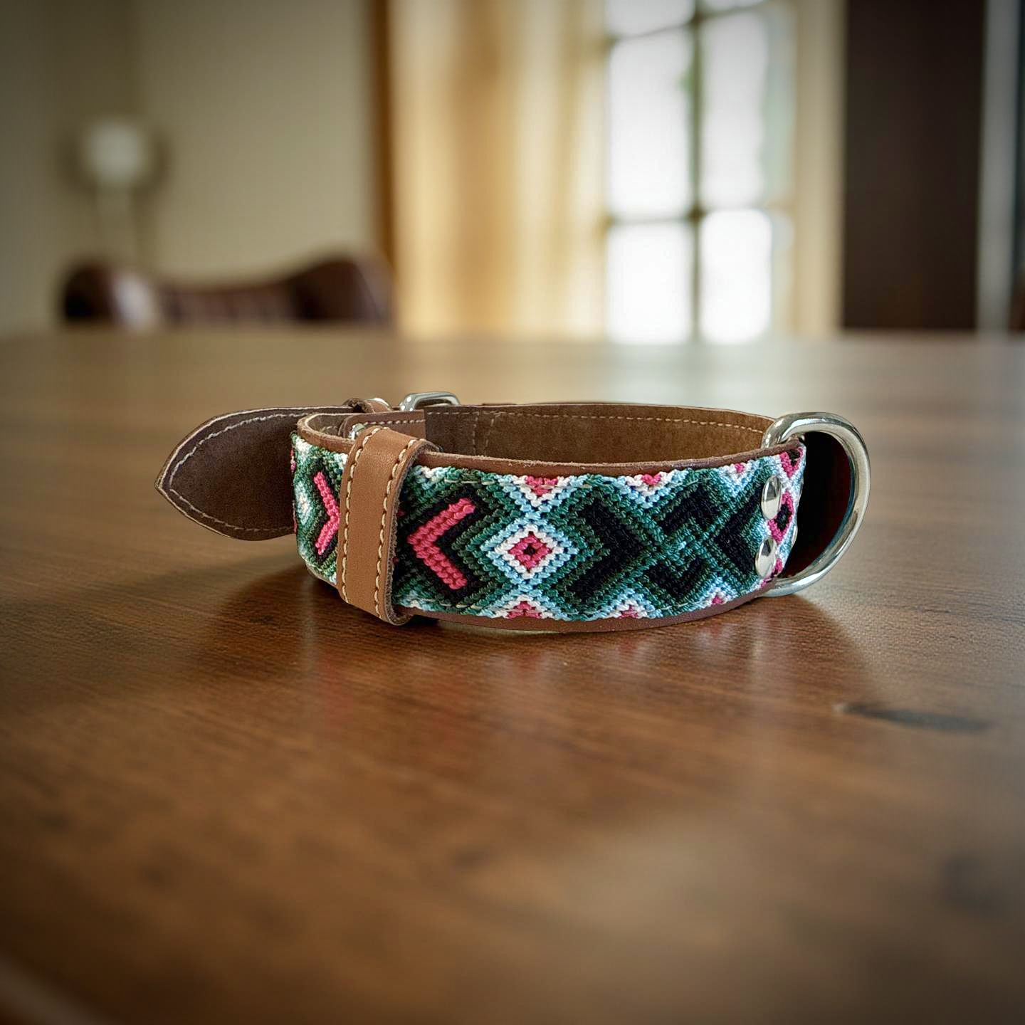 Folly Collar
