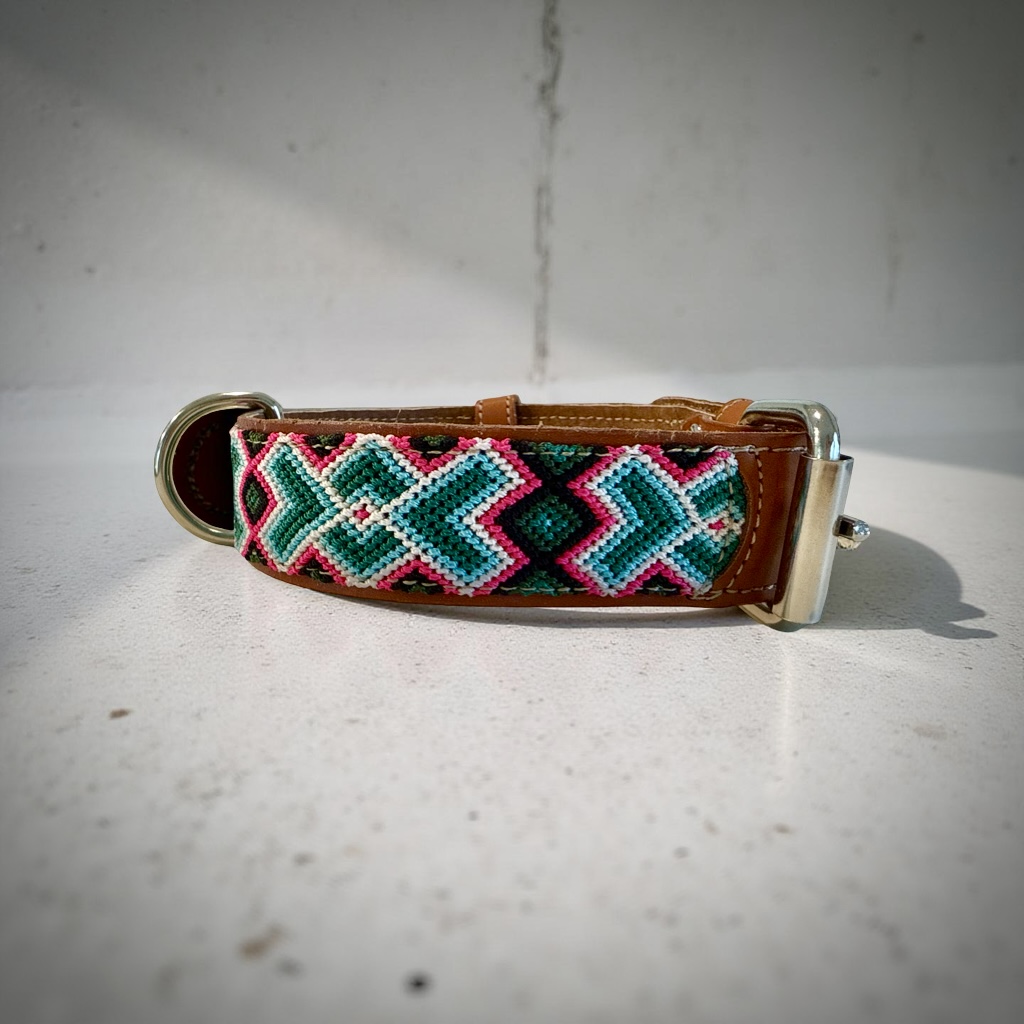 Folly Collar