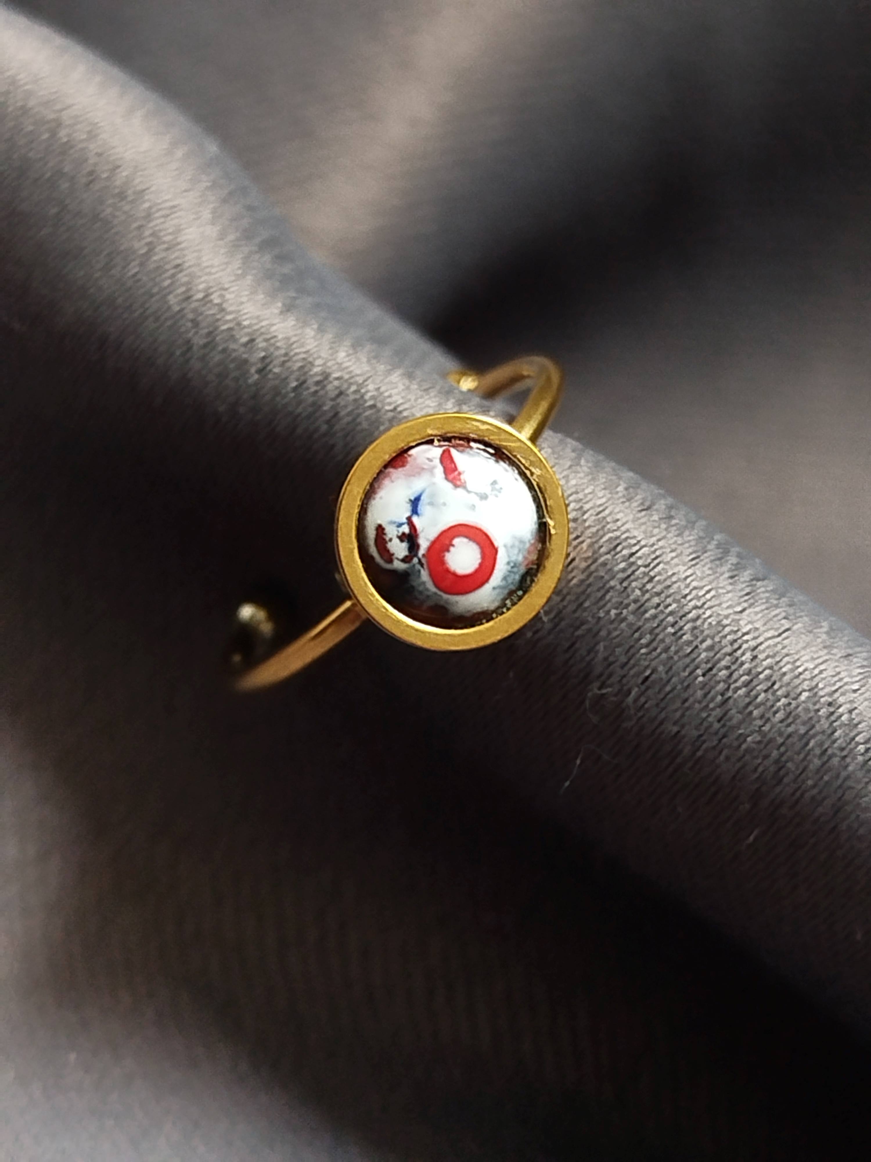 Bague Piccoli blanche rouge noire