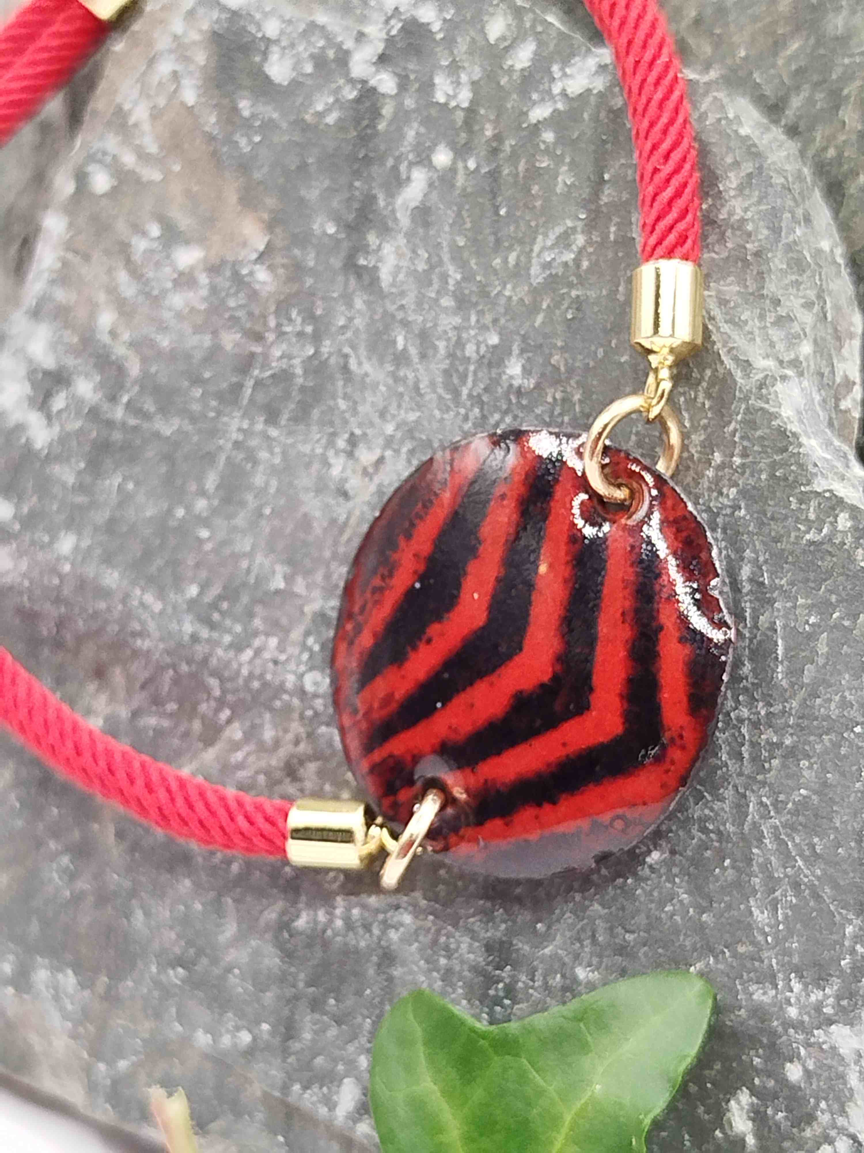 Bracelet rouge Miscela