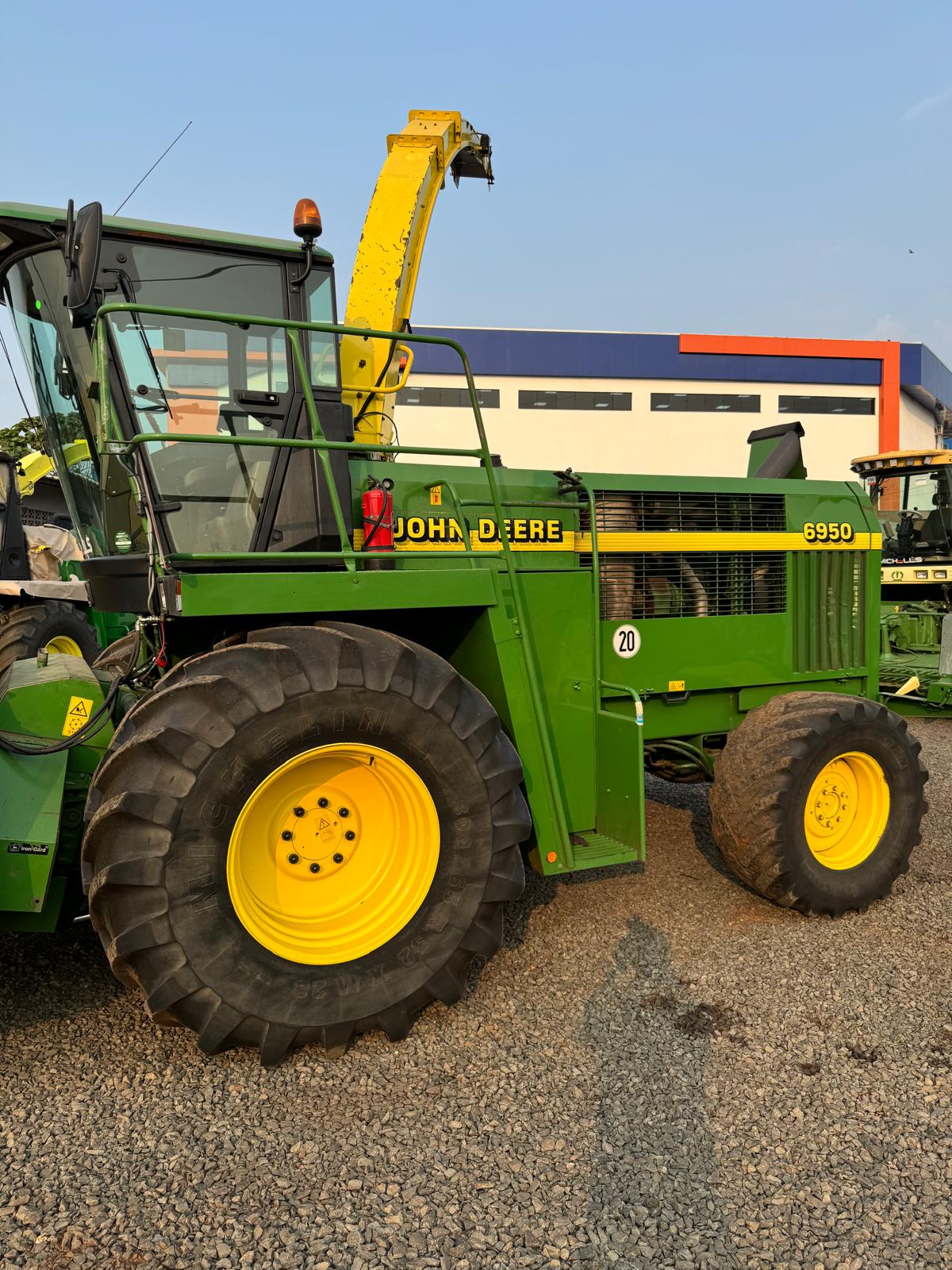 JOHN DEERE 6950