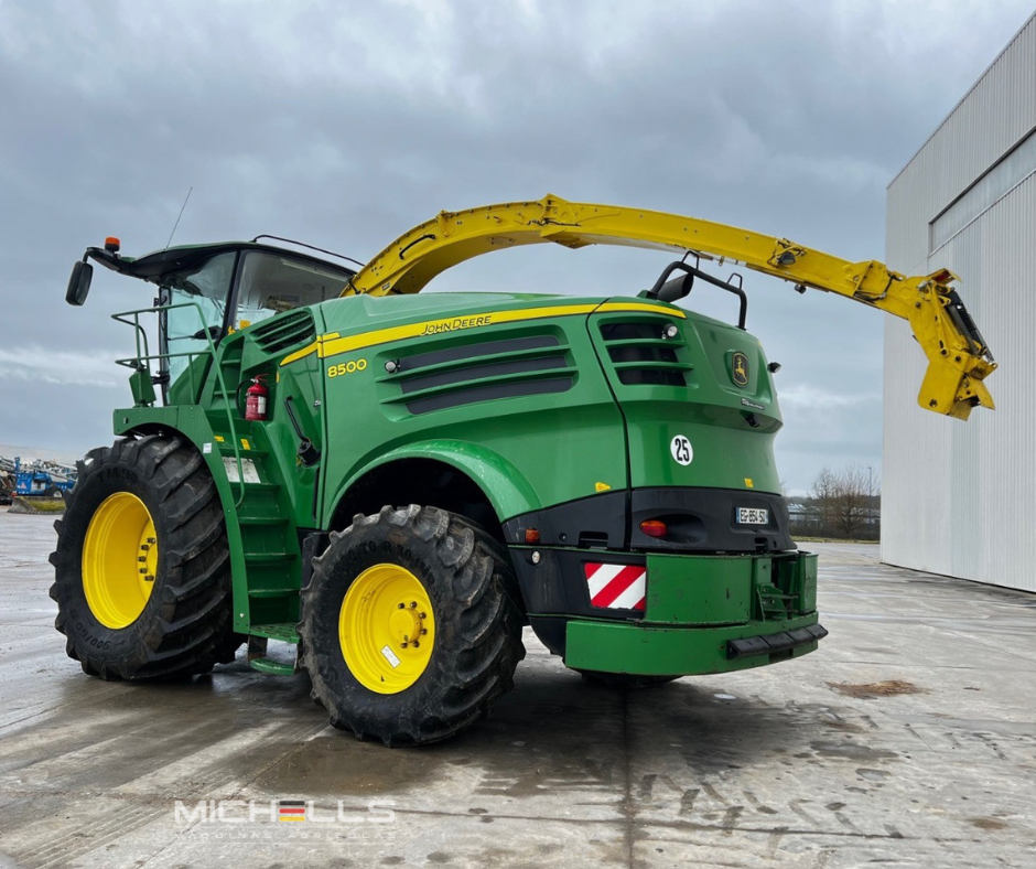 JOHN DEERE 8500