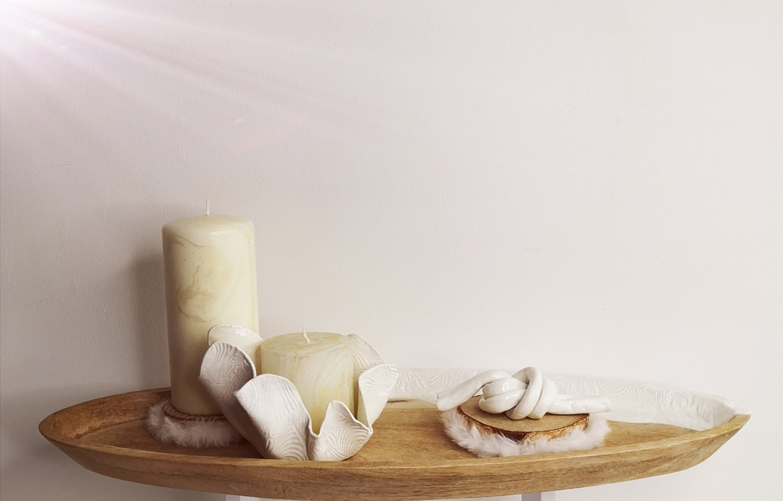 Plateau bois avec bougie