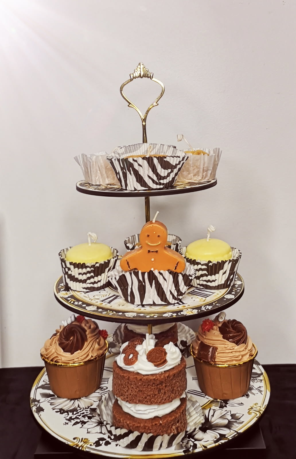 Présentoir à gâteaux fantaisie