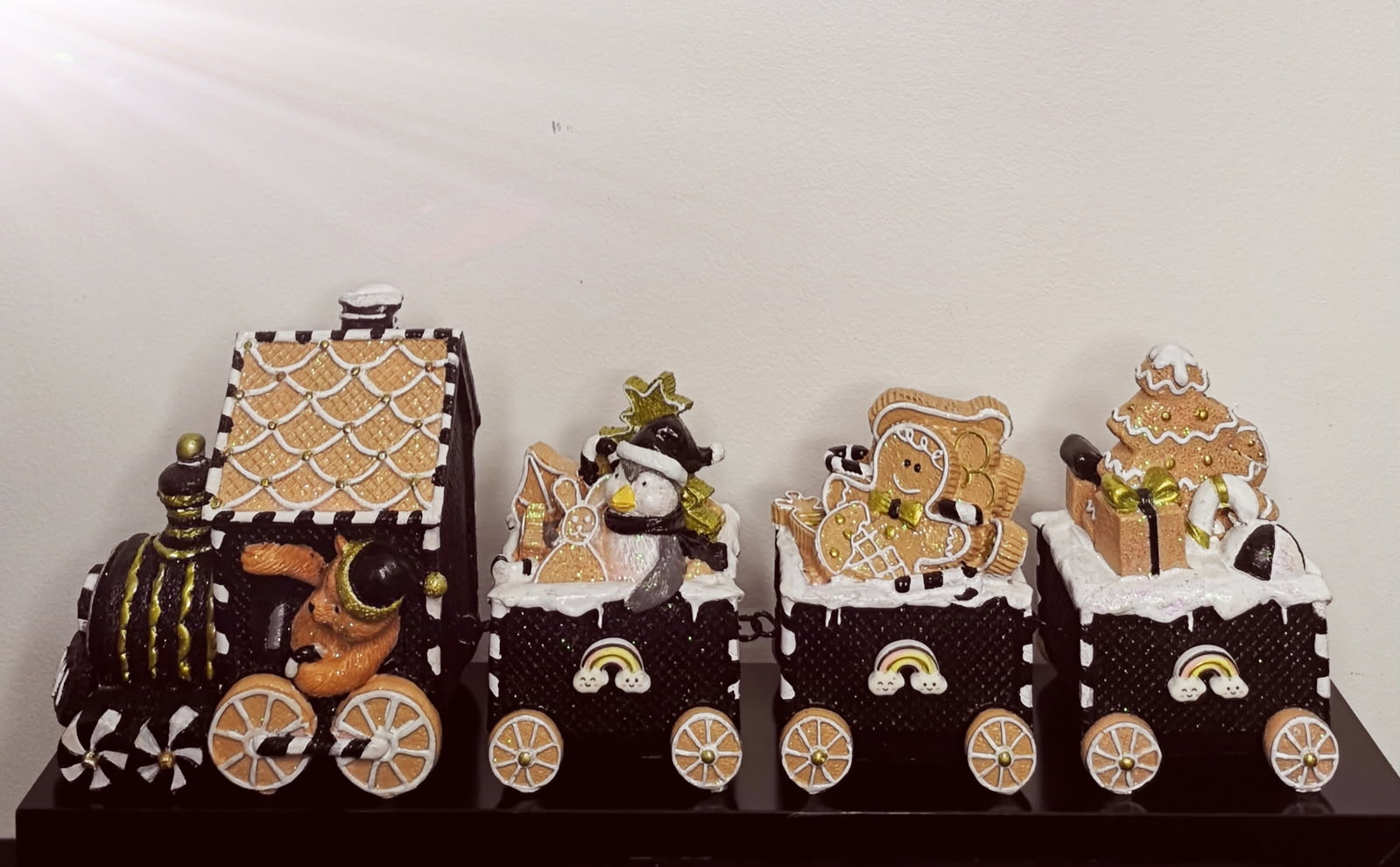 Train décoratif en pain d'épices