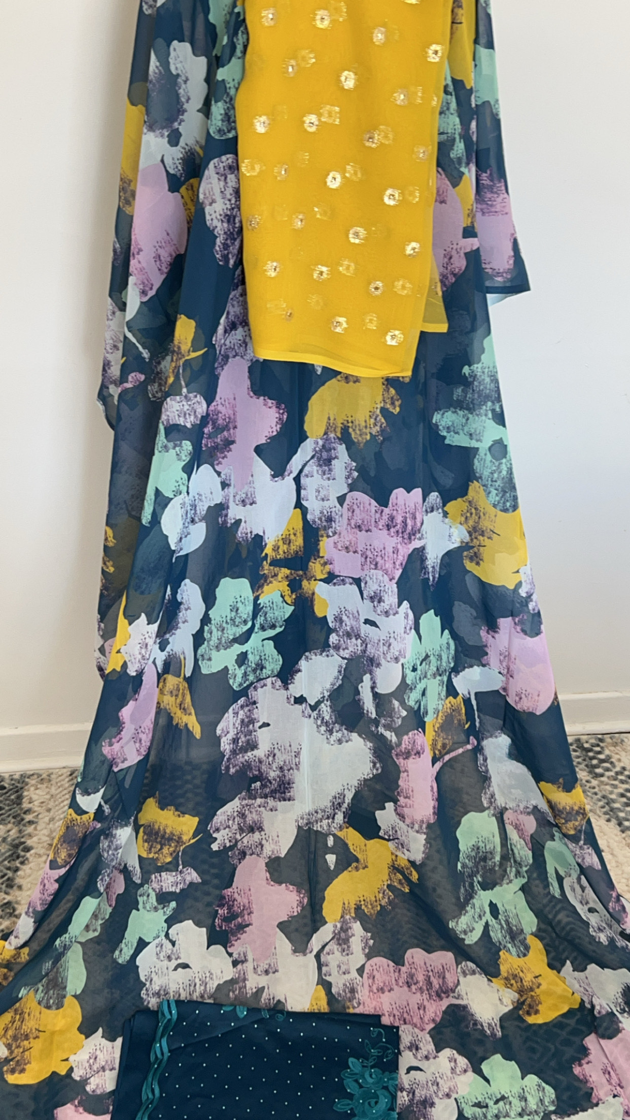 Yellow/Blue Navy Dirac Somali Brand New Set