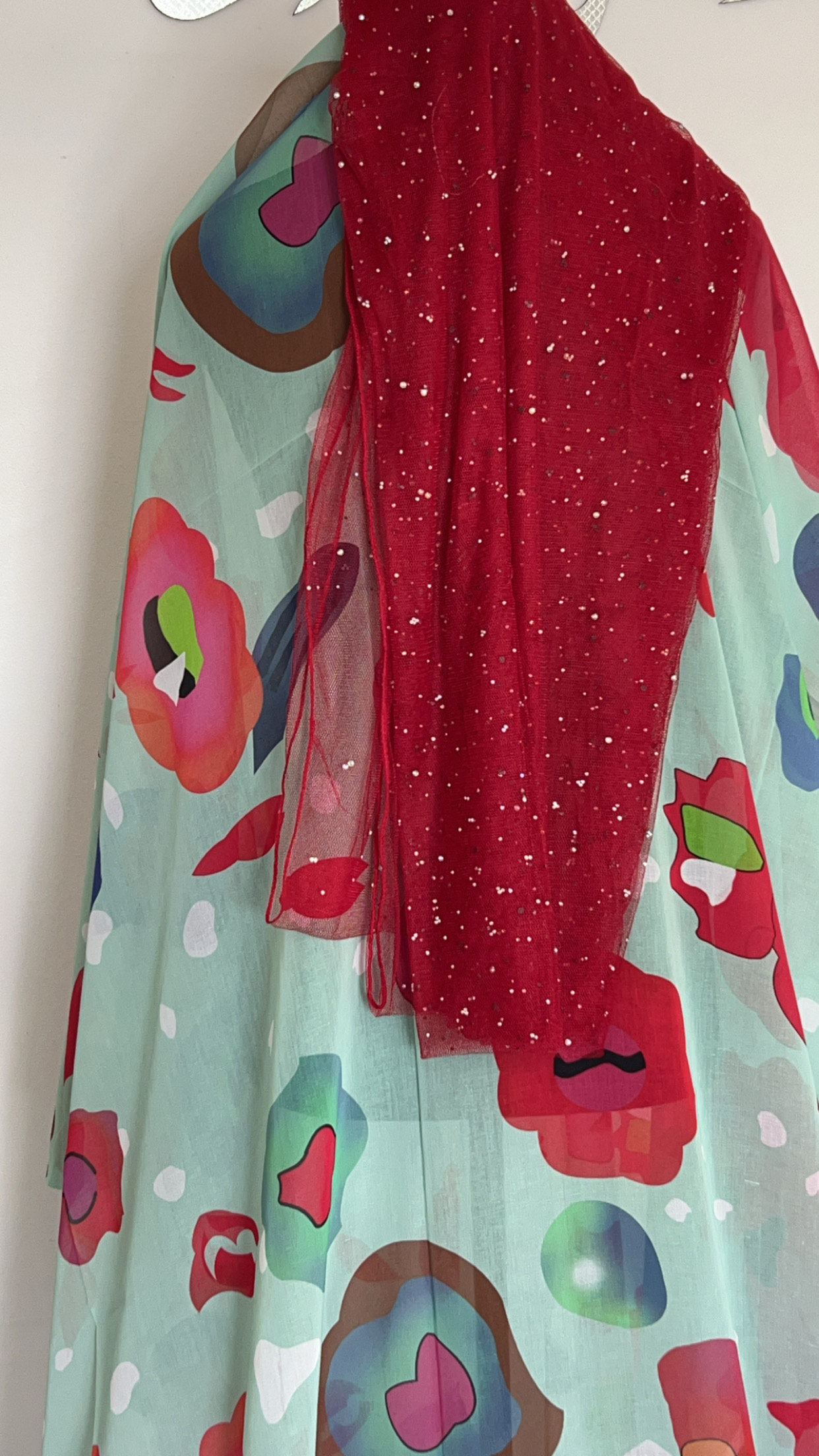 Red/Green brand new Floral Dirac Somali