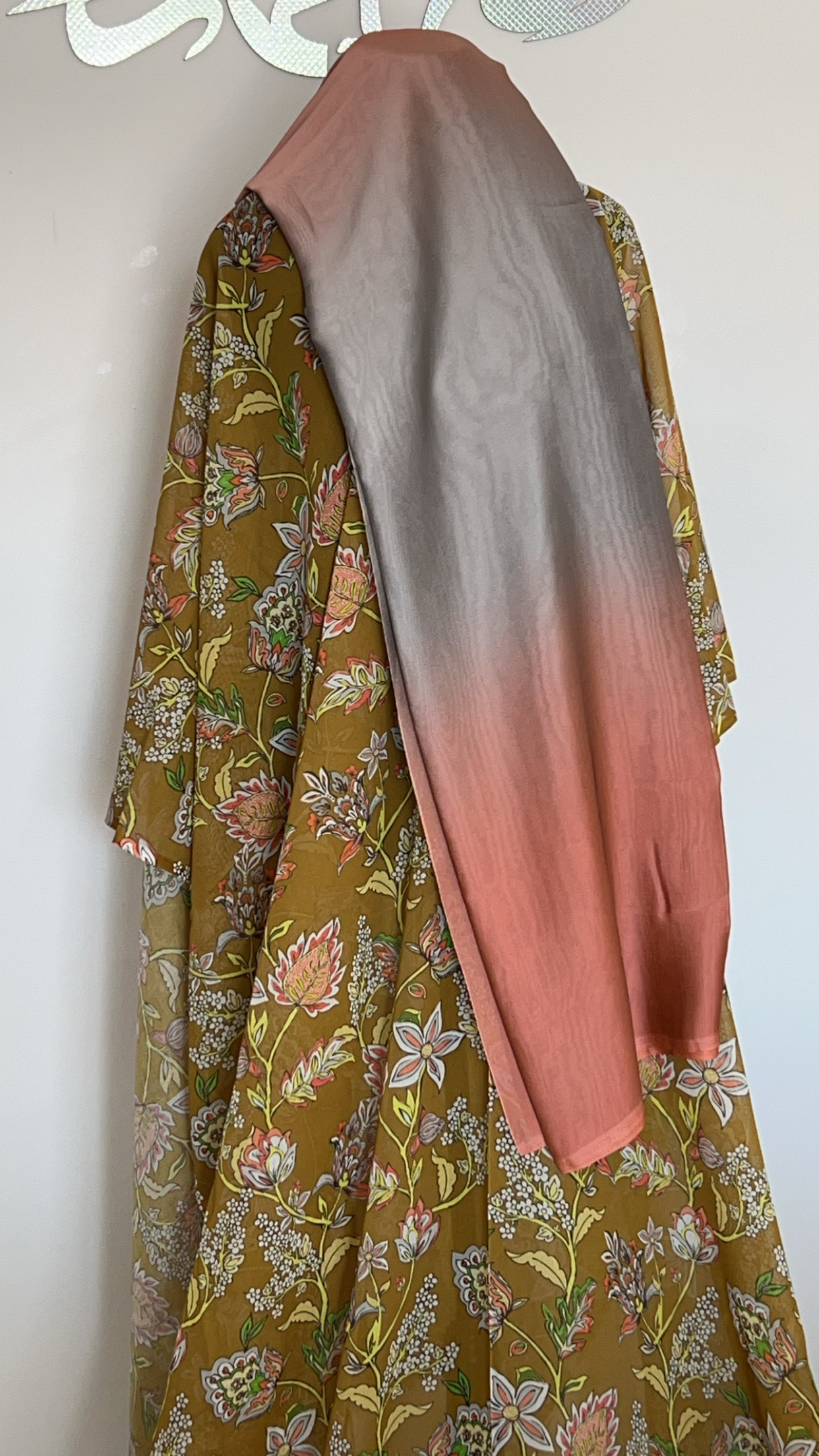 Gray/salmon brand new Dirac Somali