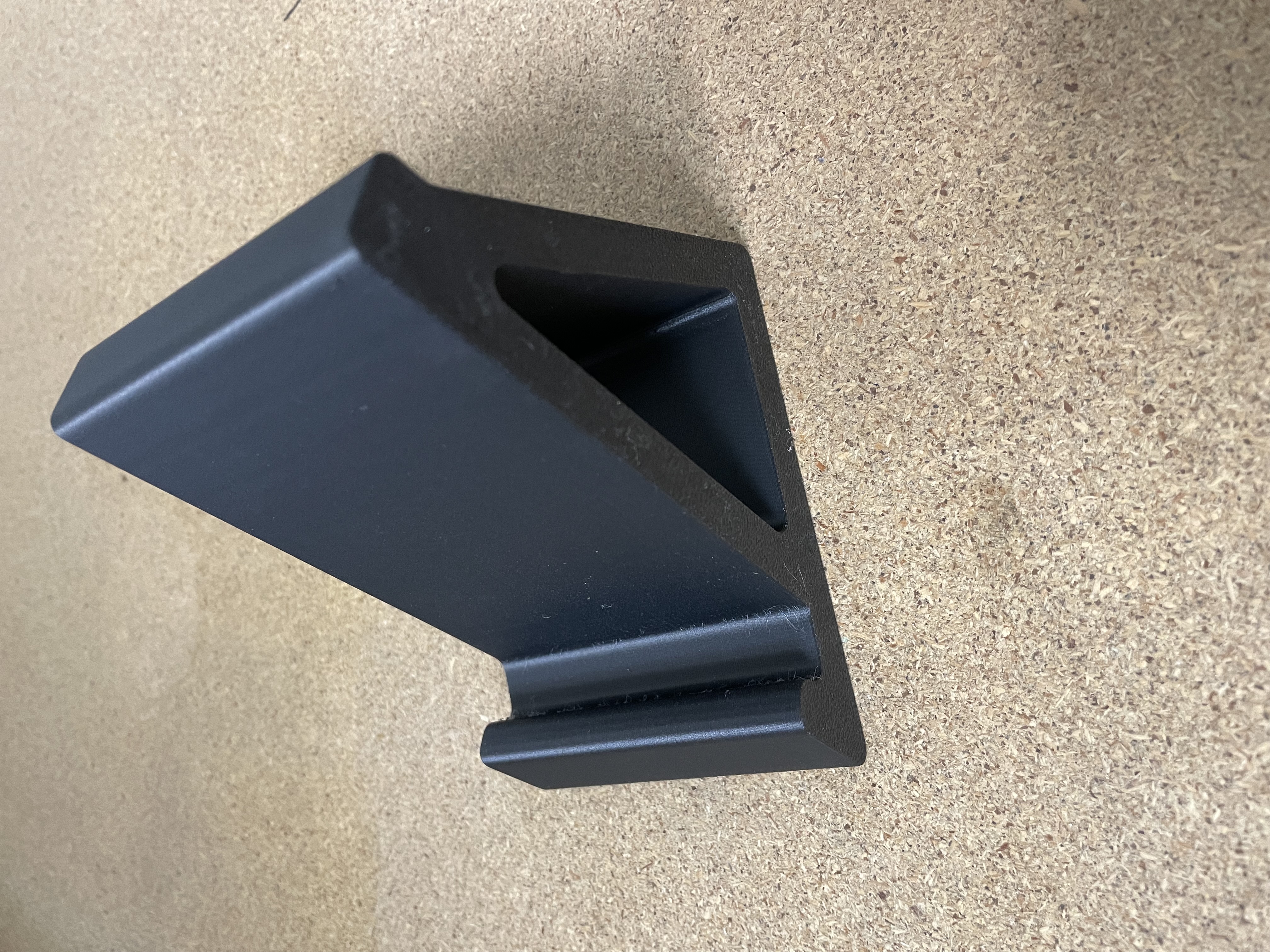 Universal Smartphone Desk Stand