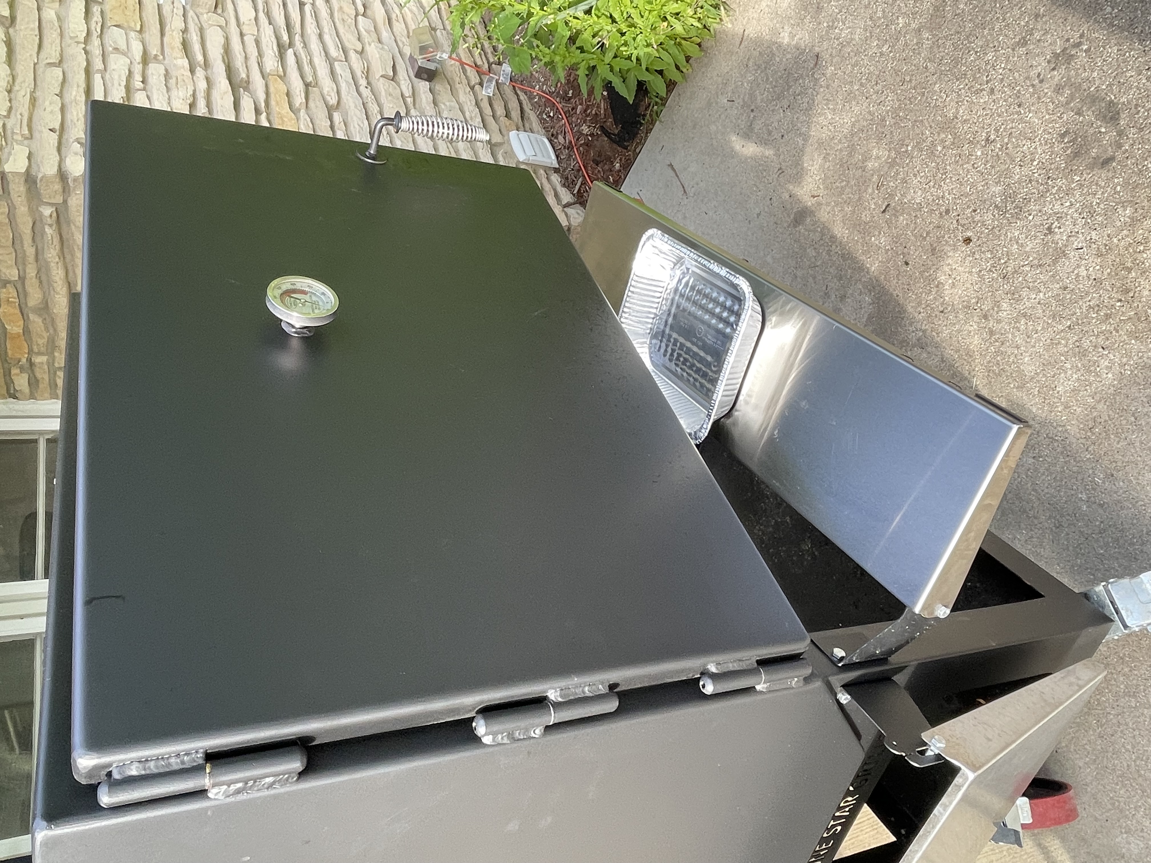 Lone Star Grillz Pellet Smoker Front Shelf Bracket (Cabinet)