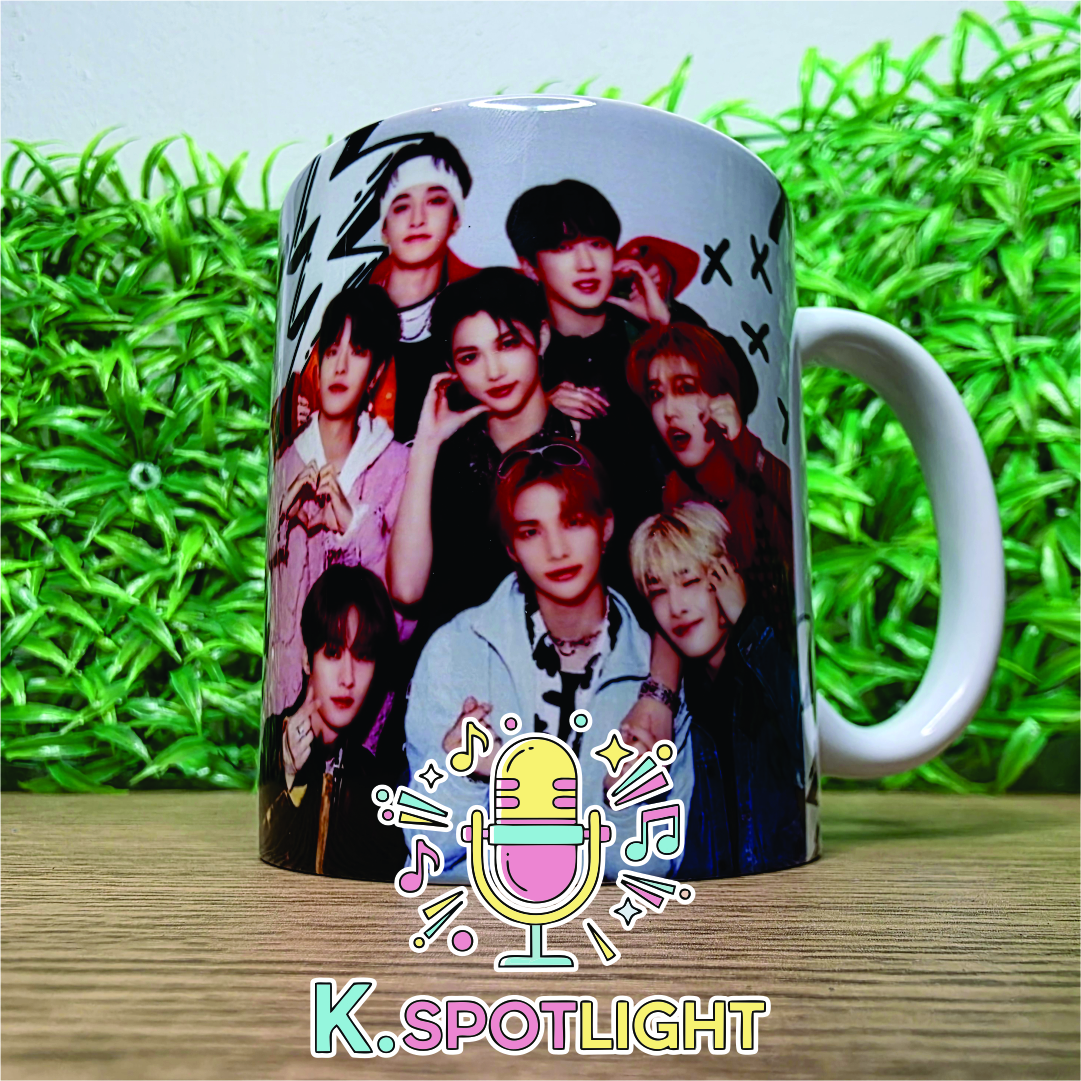 TAZA STRAY KIDS 