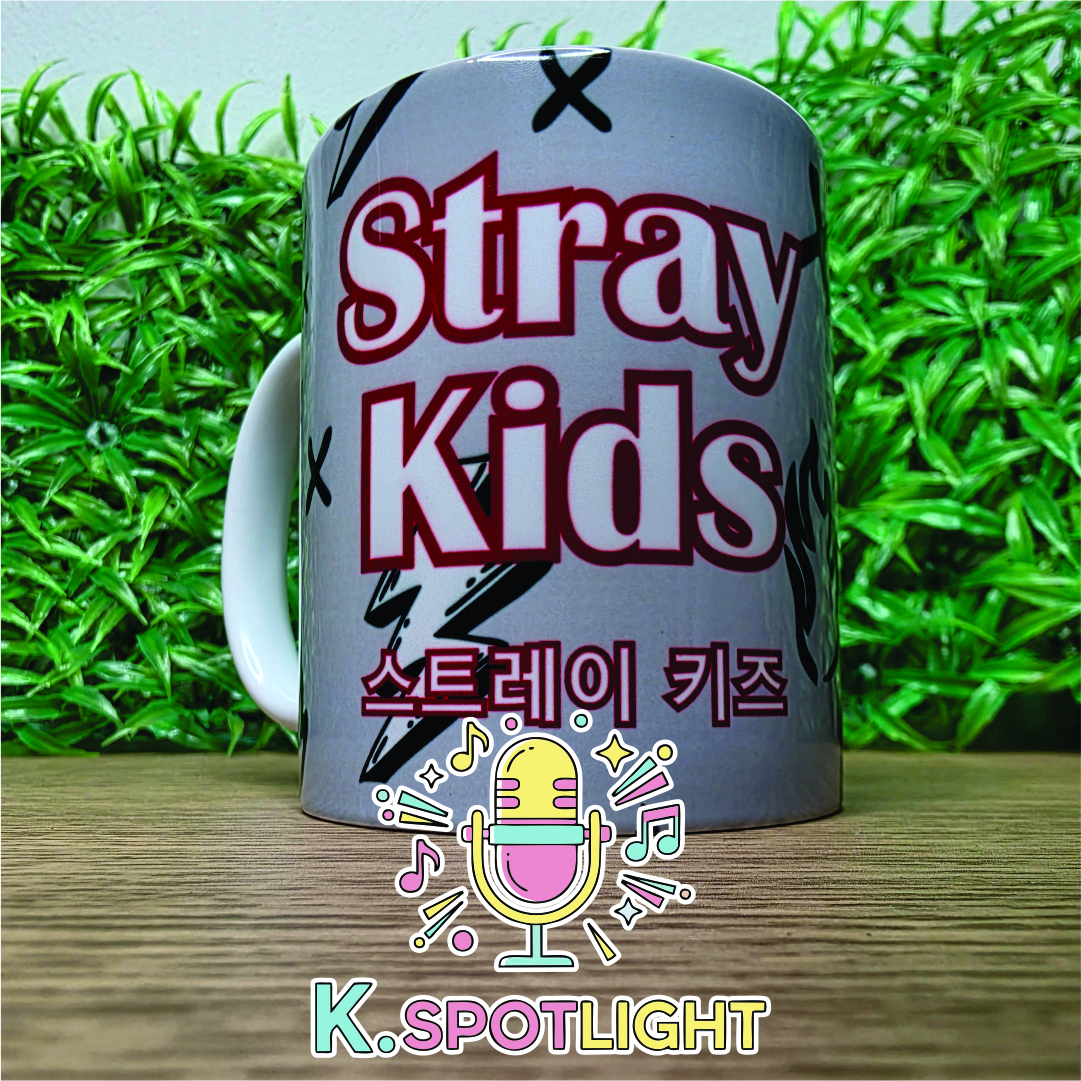 TAZA STRAY KIDS 