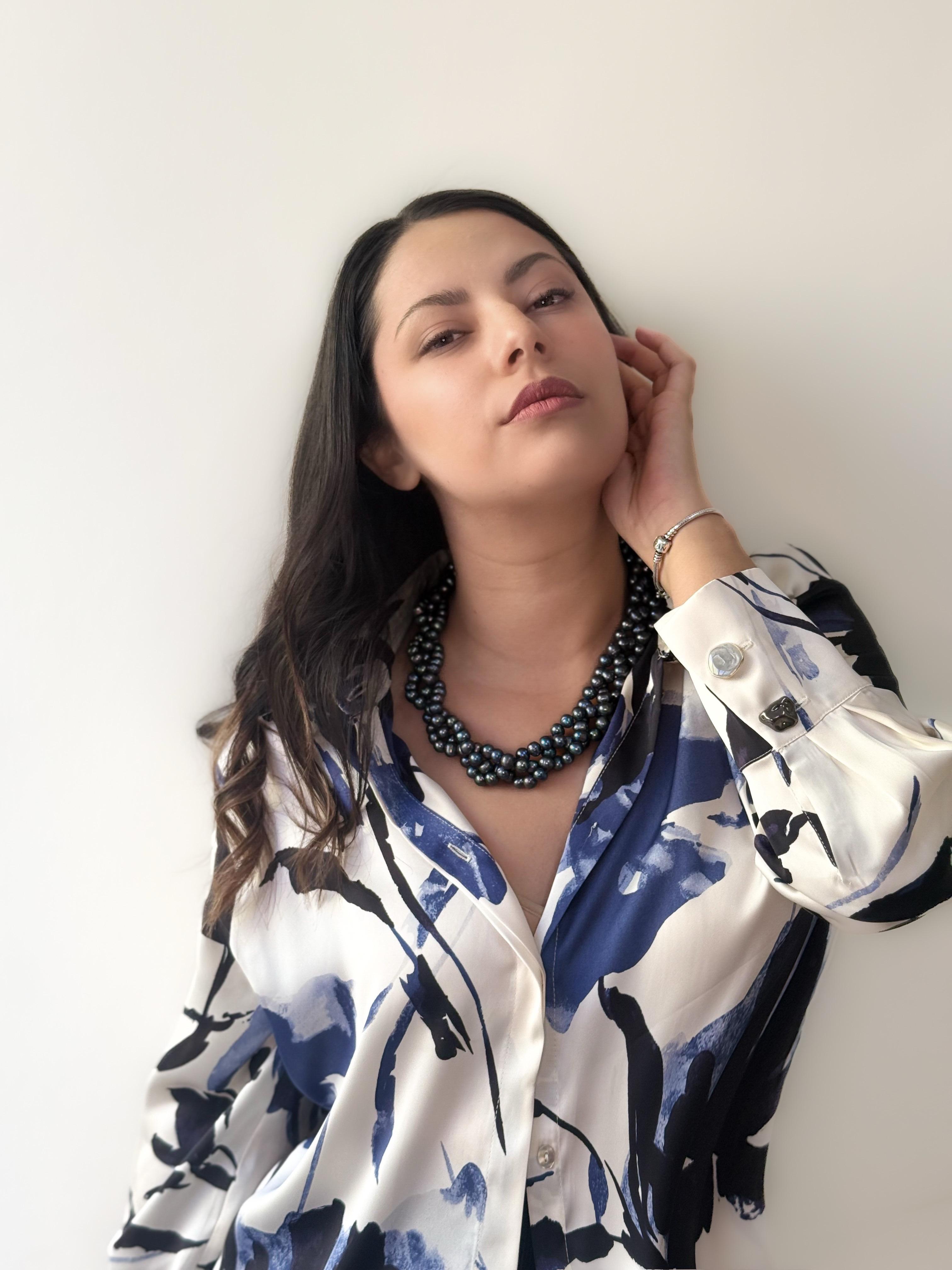 Collar de tres hilos trenzado