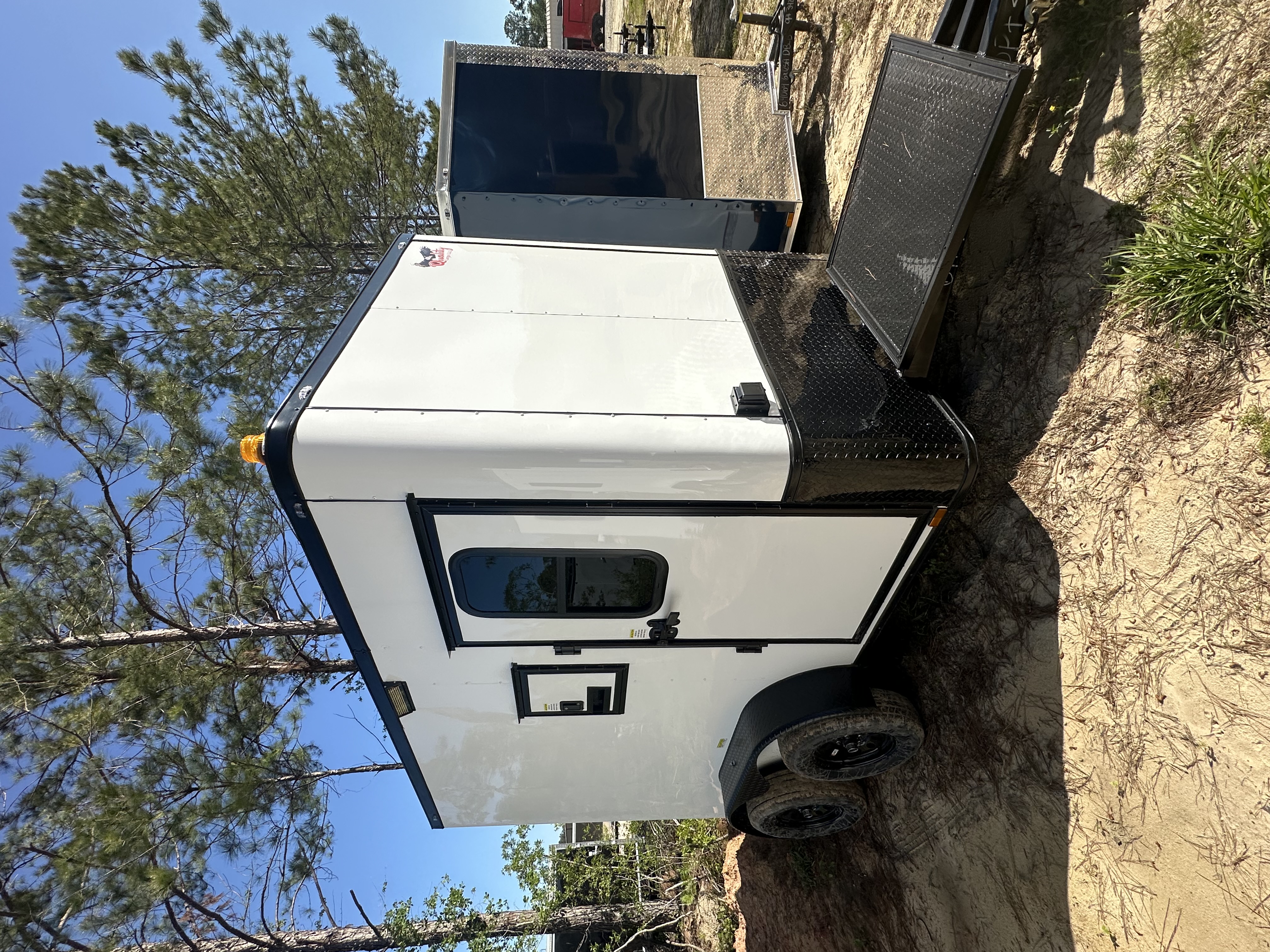 6x10TA Enclosed Splicing Trailer White Blackout Quality Cargo