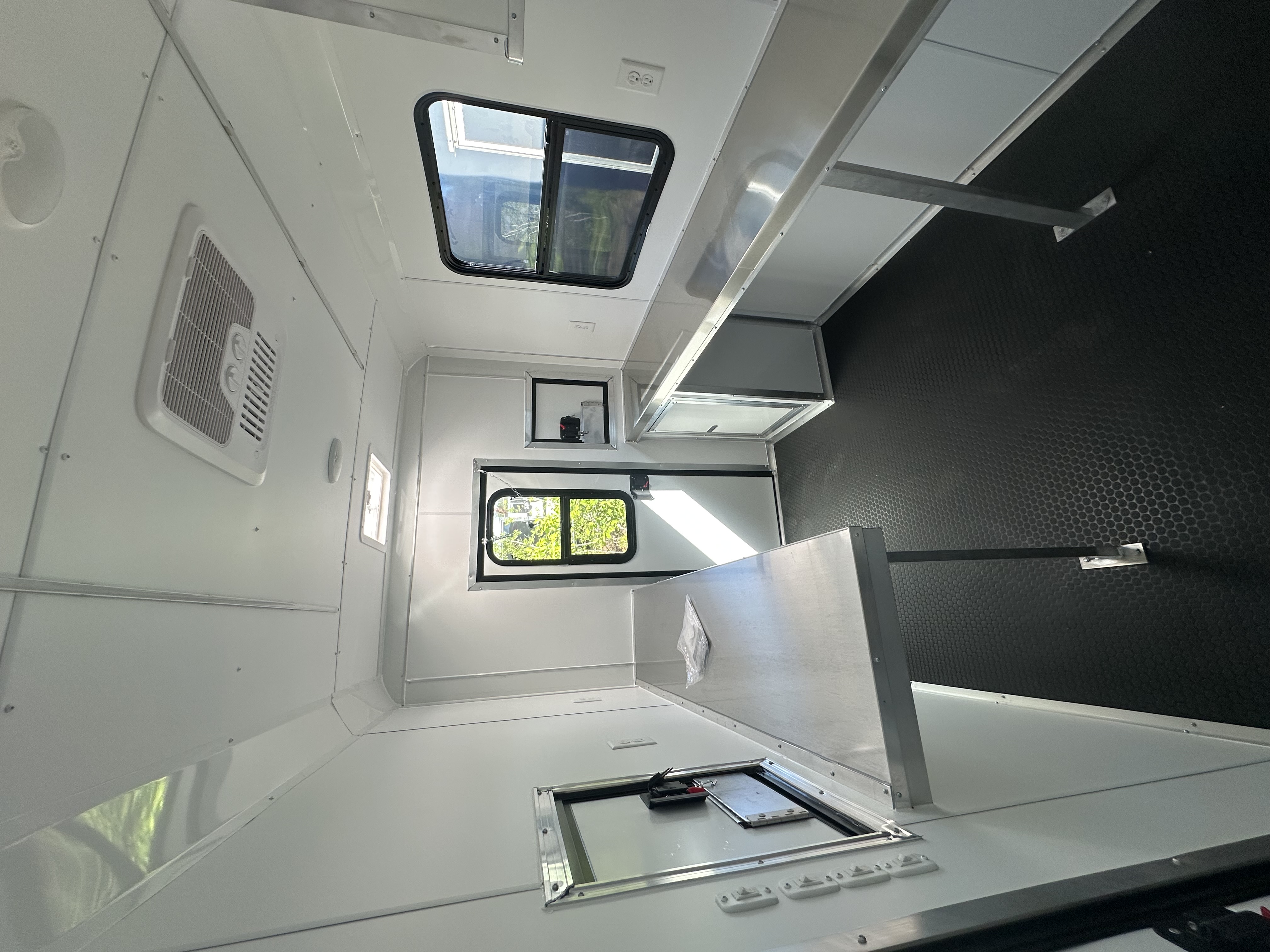 6x10TA Enclosed Splicing Trailer White Blackout Quality Cargo 