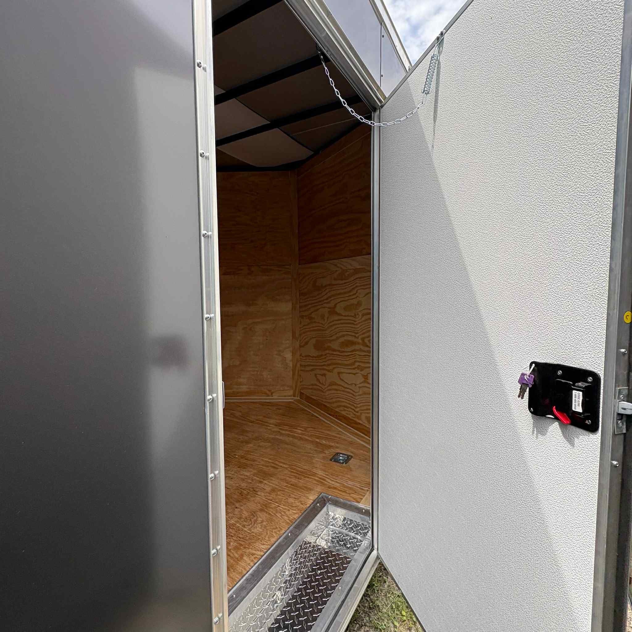 8.5X20TA Enclosed Cargo Trailer Charcoal Xtreme Cargo 