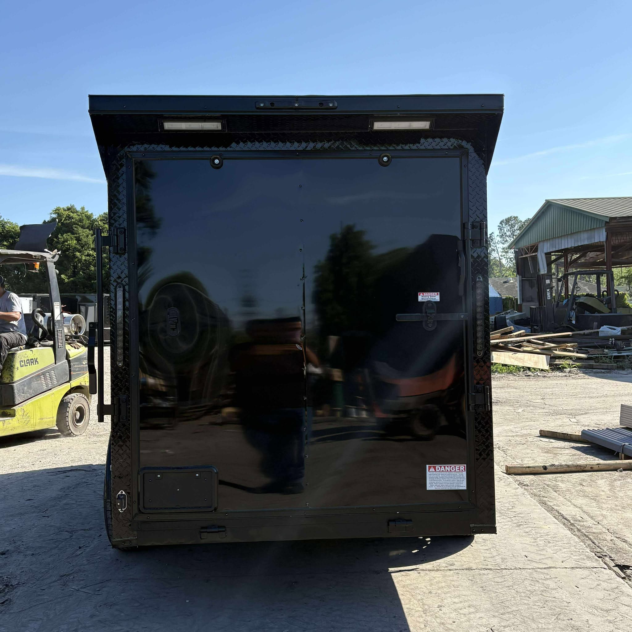 Economy 6x14TA Black Blackout & Spoiler