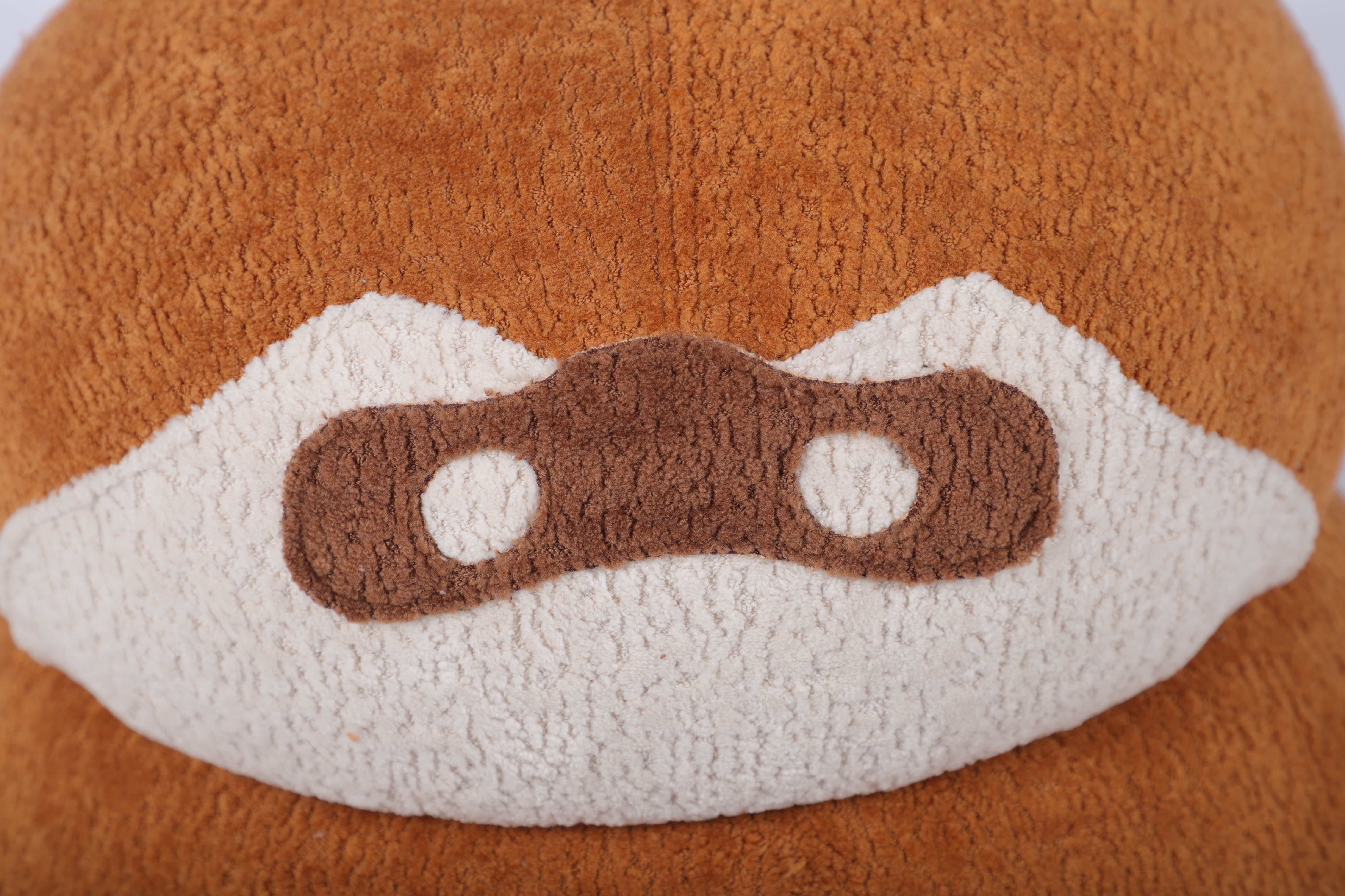 Animal-themed storage box